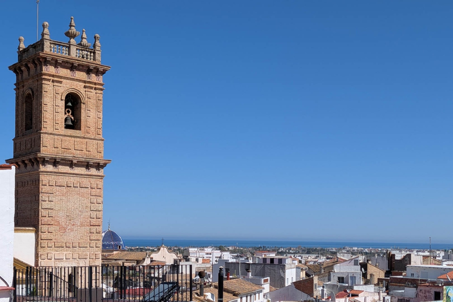 Resale - Town house -
Oliva