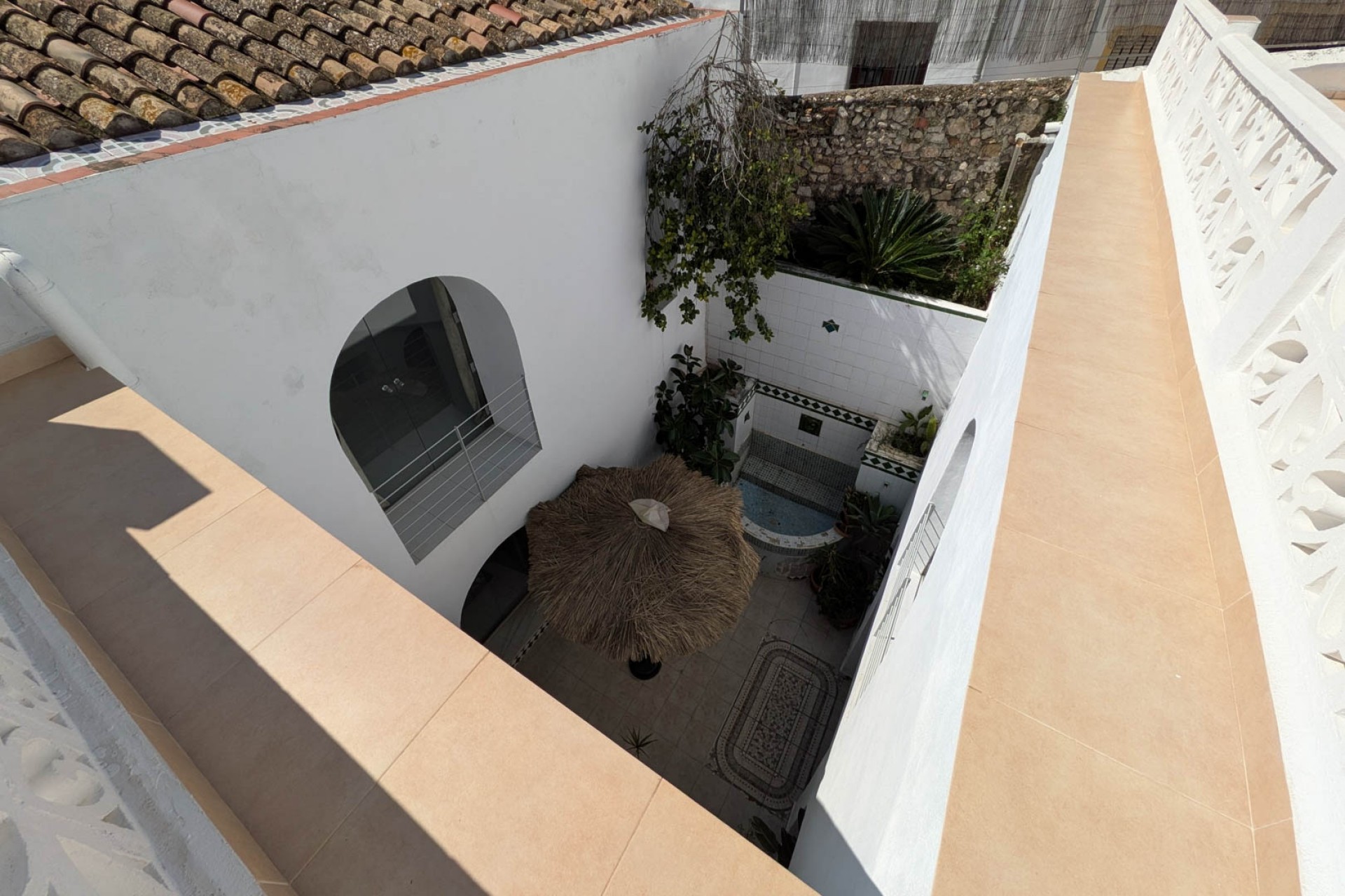 Resale - Town house -
Oliva