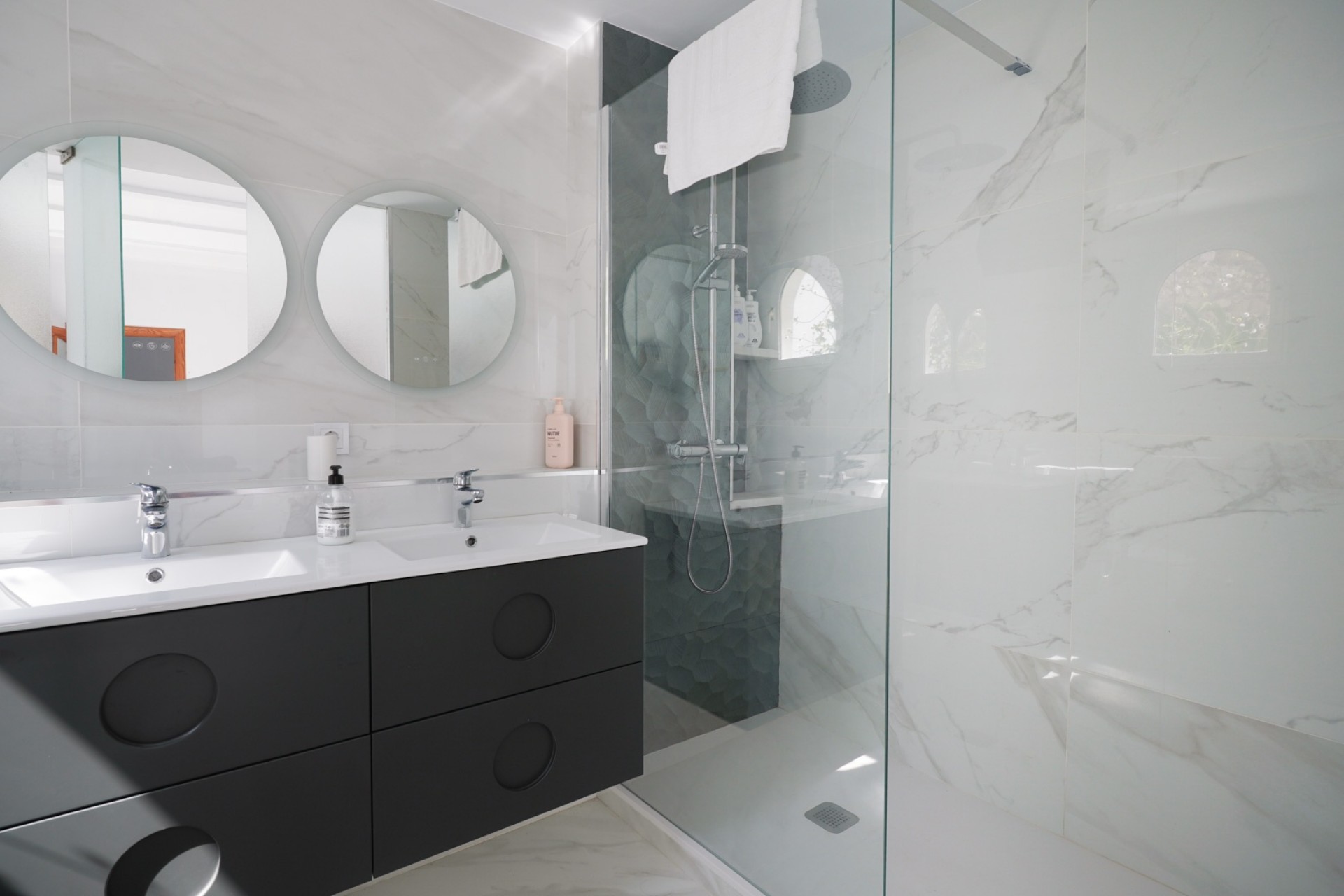 Resale - Town house -
Oliva