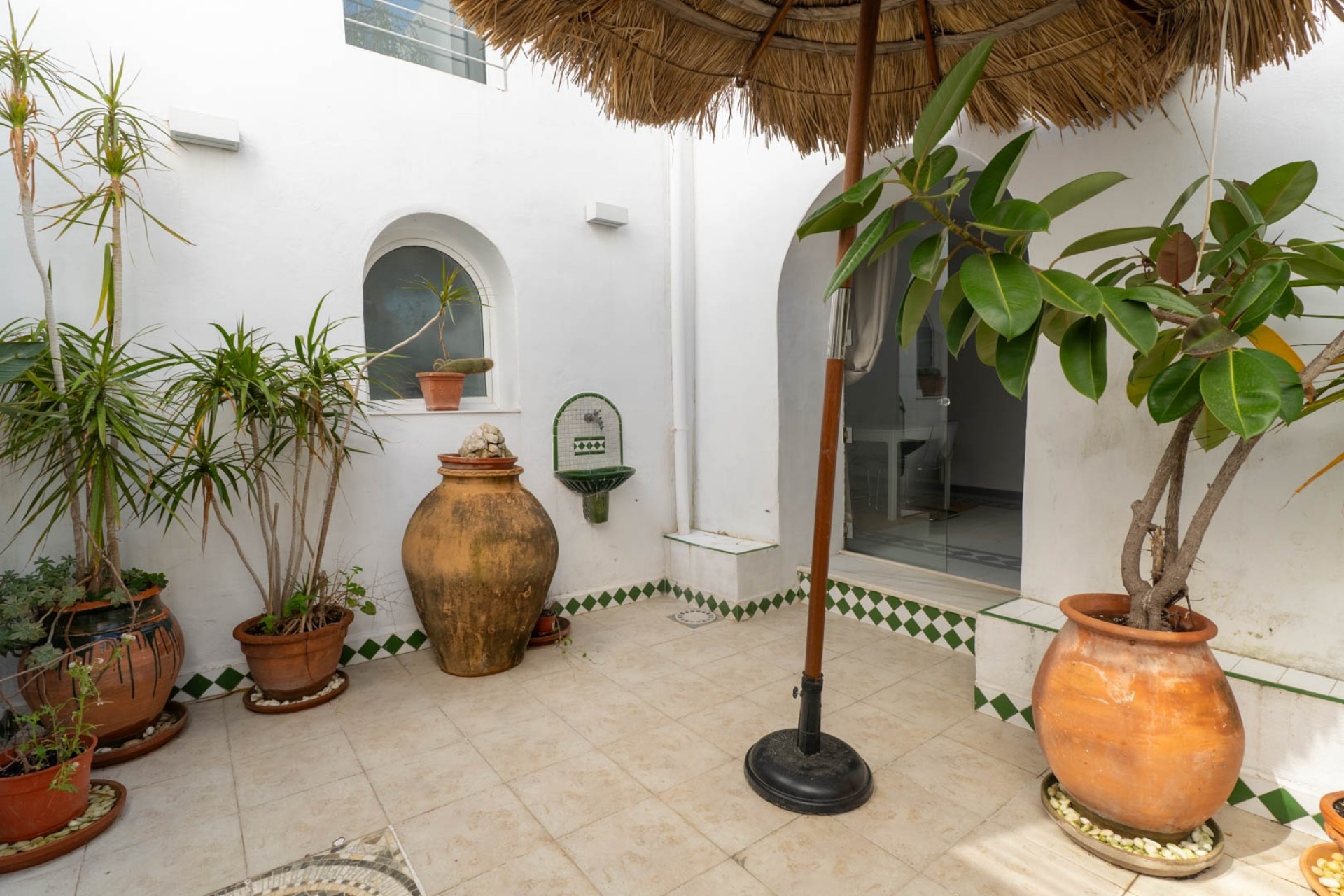 Resale - Town house -
Oliva