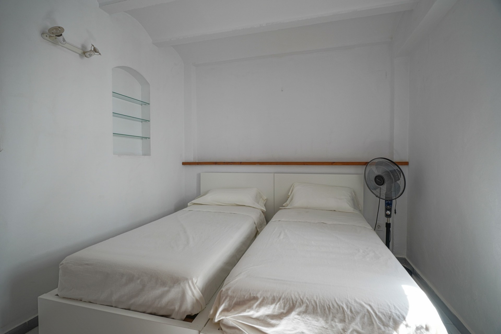 Resale - Town house -
Oliva