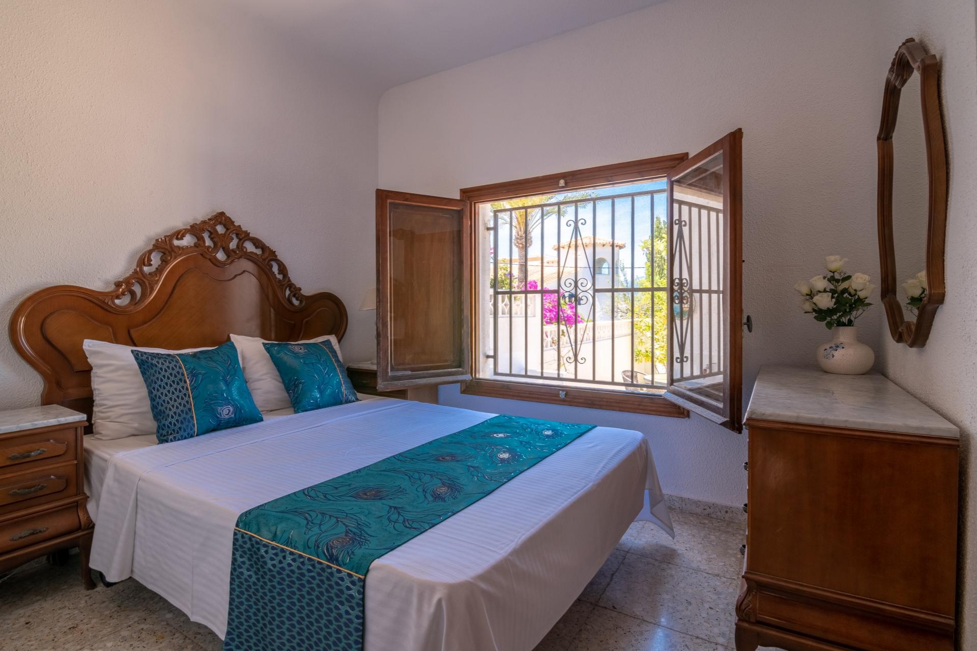 Resale - Townhouse -
Albir