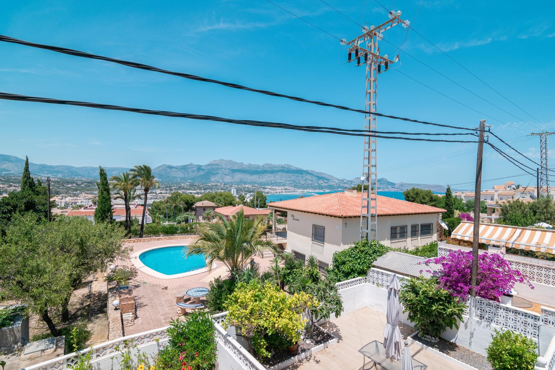 Resale - Townhouse -
Albir