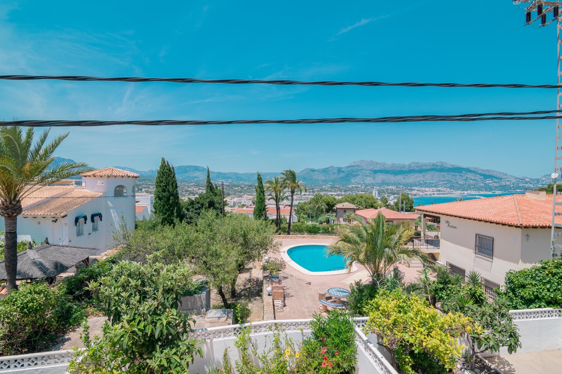 Resale - Townhouse -
Albir