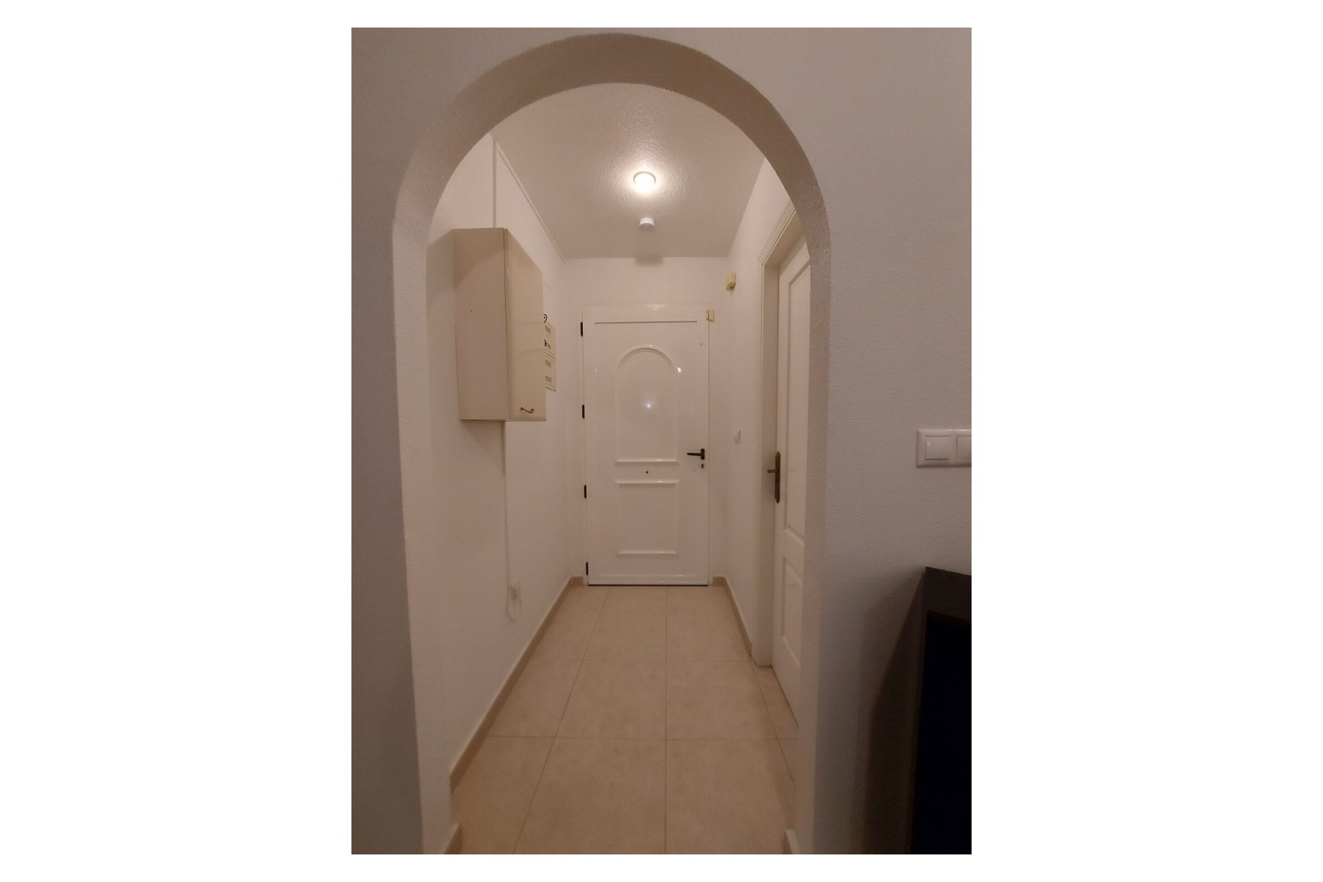 Resale - Townhouse -
Benijofar