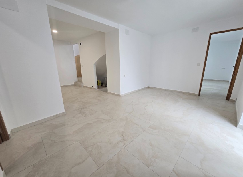 Resale - Townhouse -
Callosa De Ensarrià