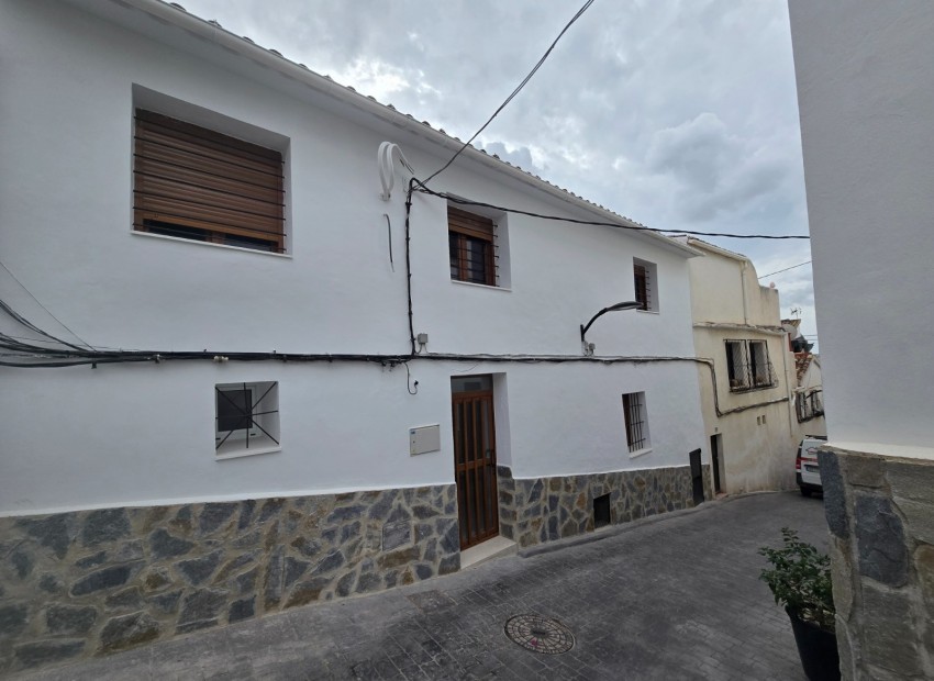 Resale - Townhouse -
Callosa De Ensarrià