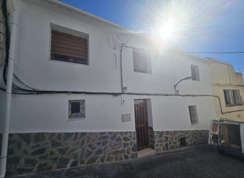 Resale - Townhouse -
Callosa De Ensarrià