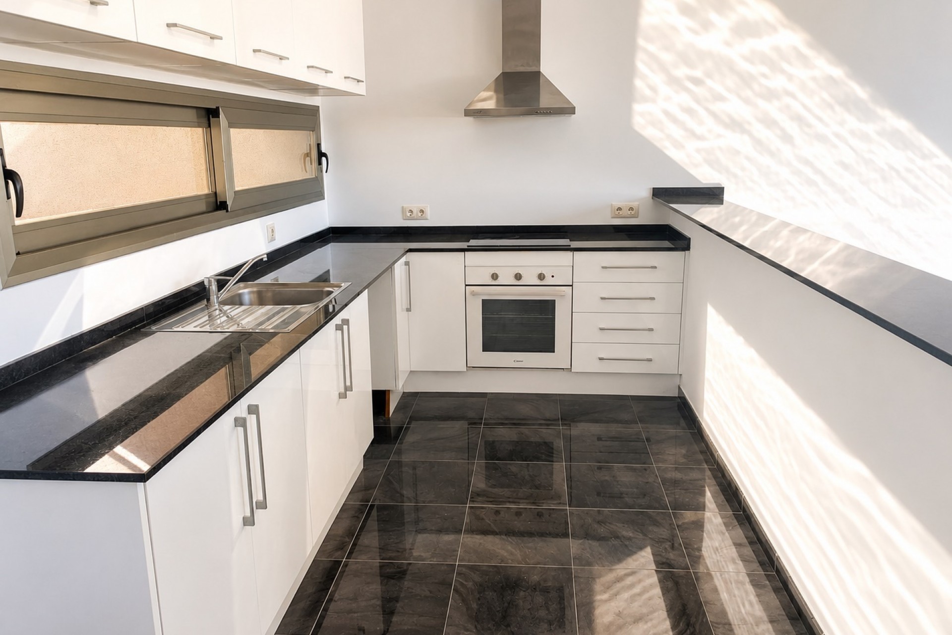 Resale - Townhouse -
Calpe / Calp - Oltamar - Cucarres