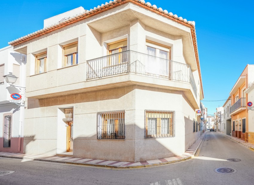Resale - Townhouse -
Gata de Gorgos - Center