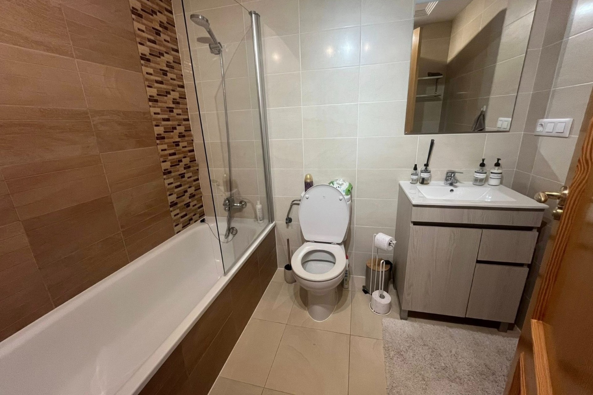 Resale - Townhouse -
Jalón