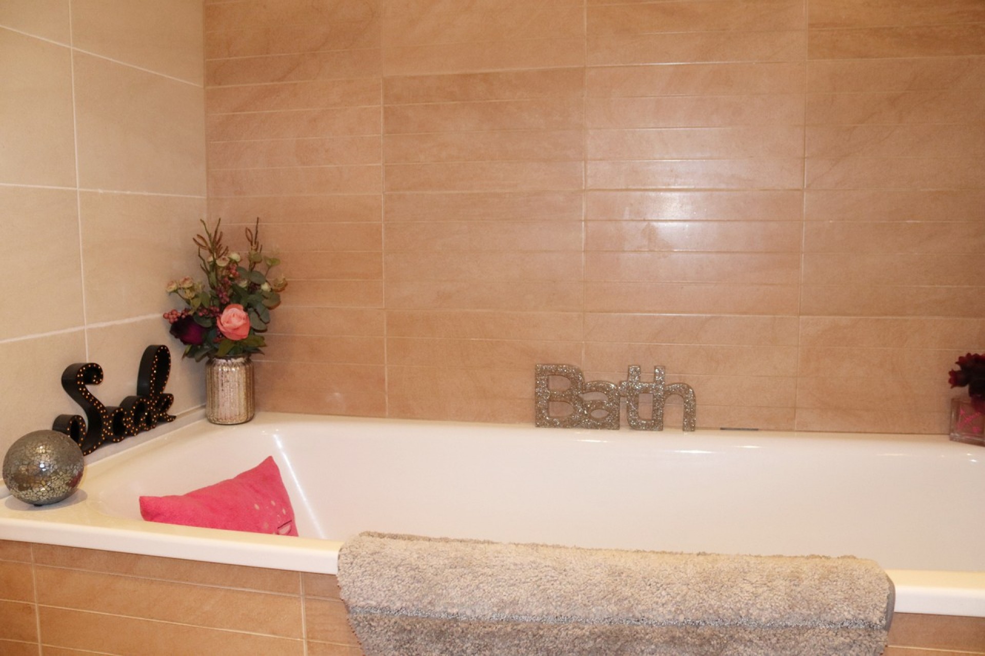 Resale - Townhouse -
Jalón