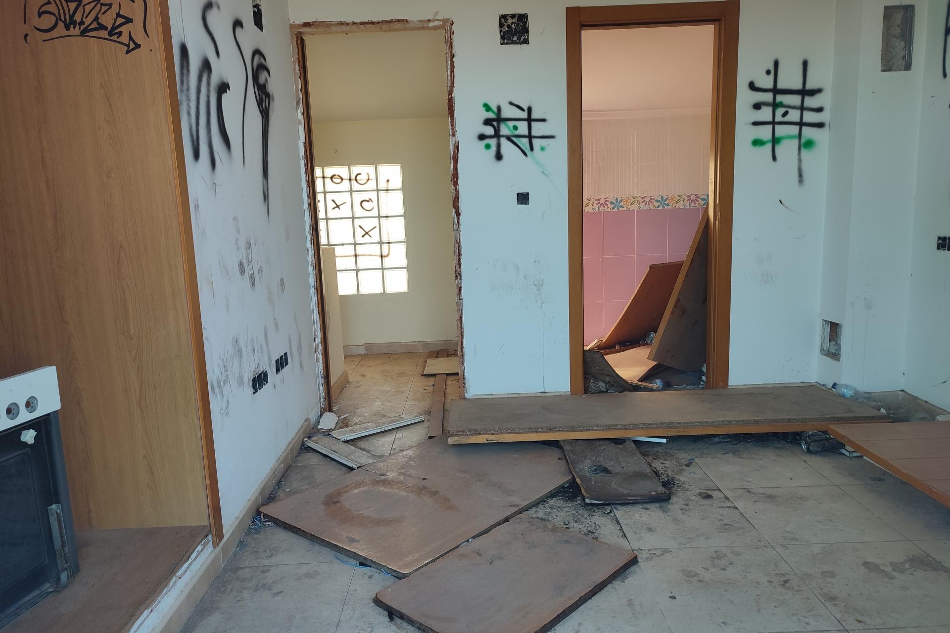 Resale - Townhouse -
Ondara