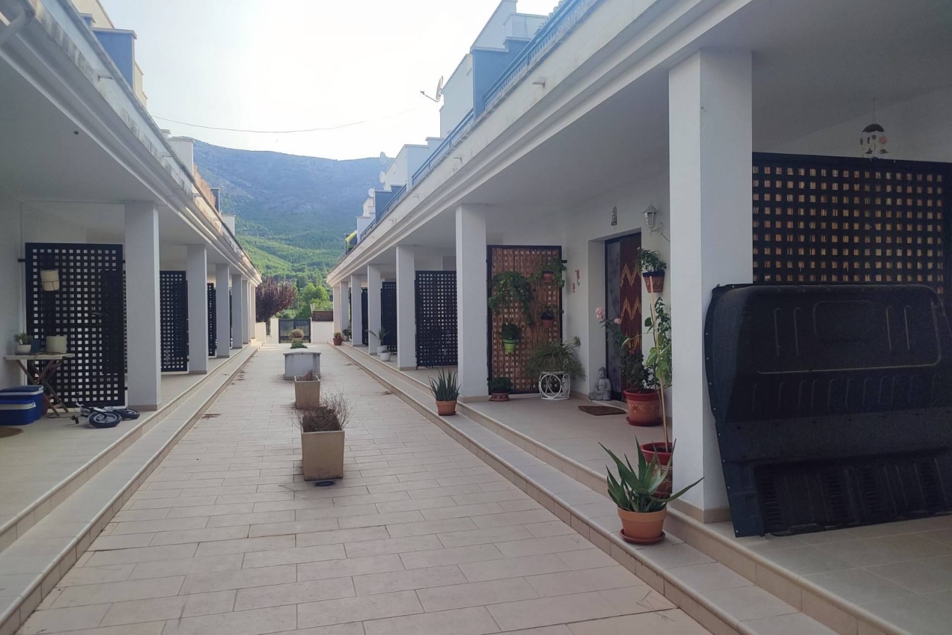 Resale - Townhouse -
Parcent