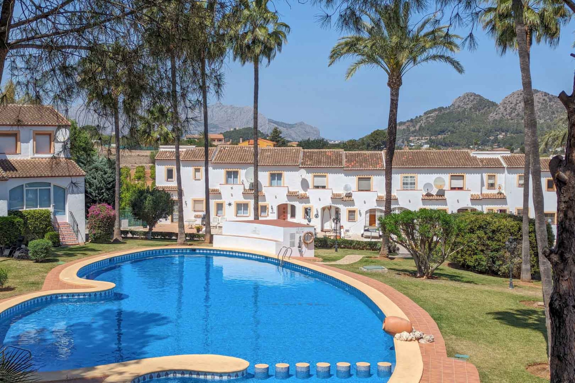 Resale - Townhouse -
Pedreguer - Bolerias