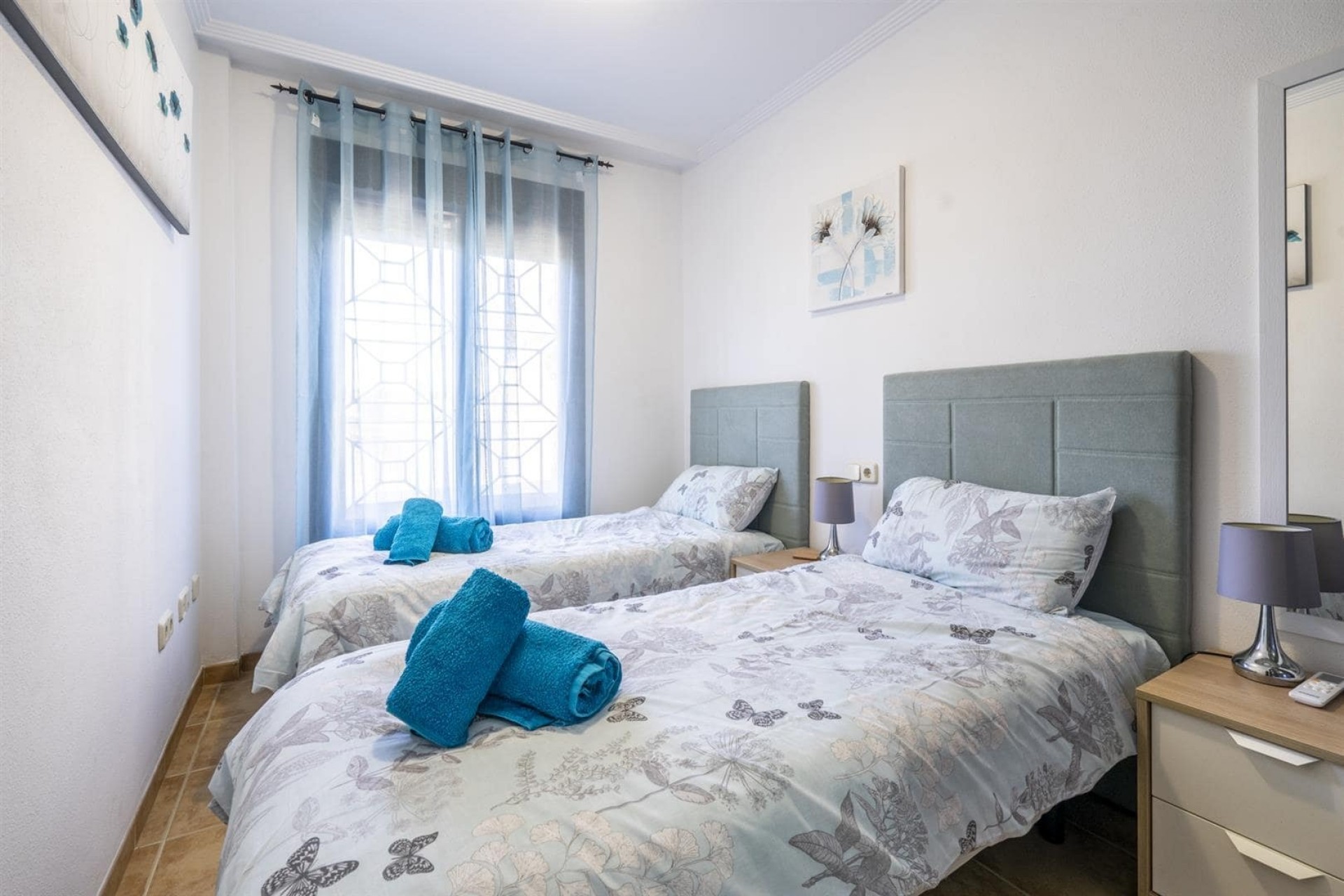 Resale - Townhouse -
San Cayetano