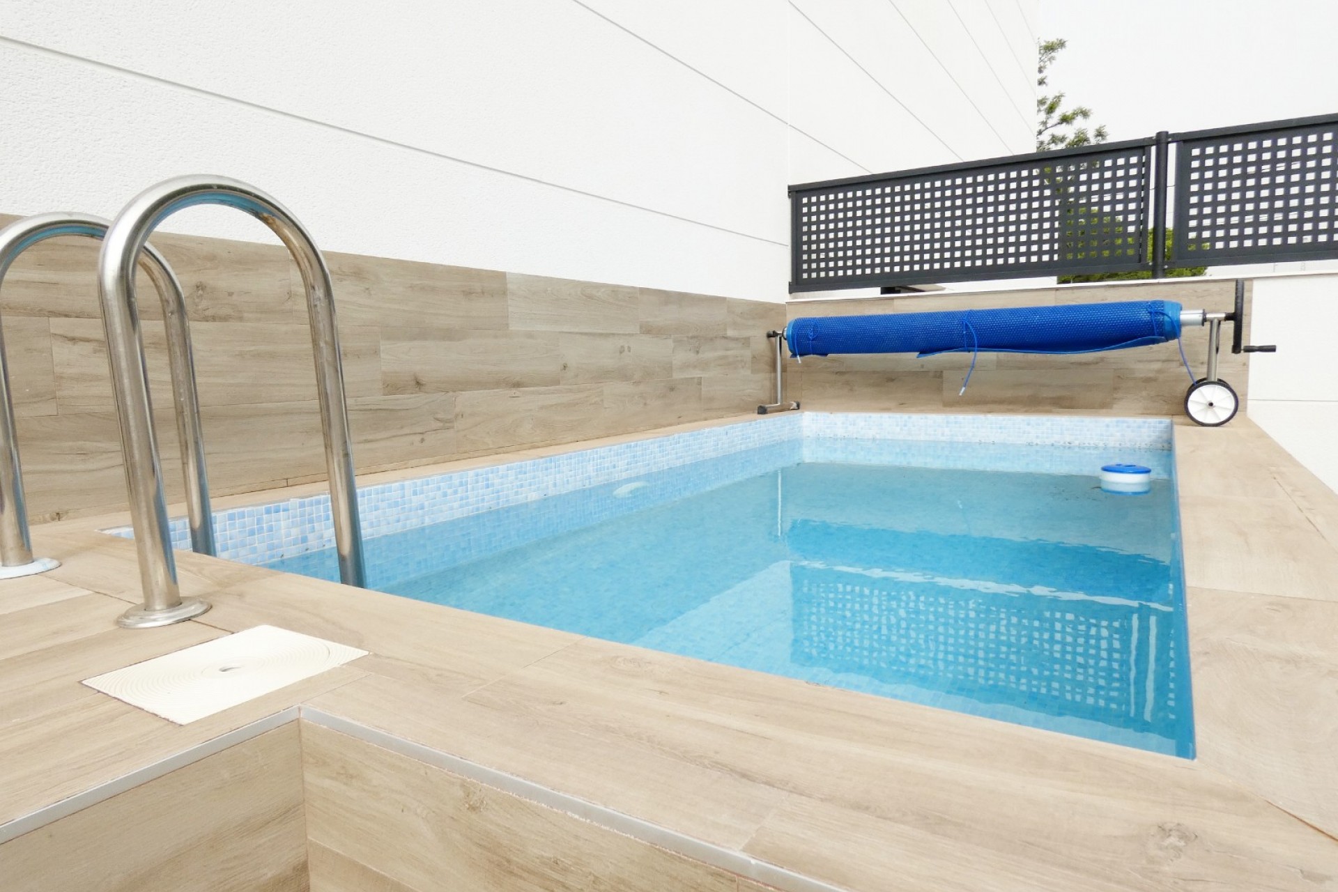 Resale - Townhouse -
San Juan de Alicante