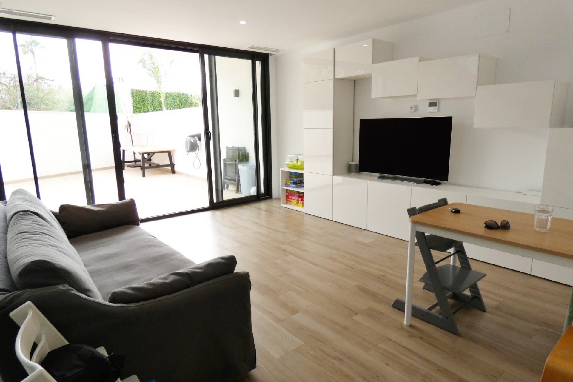 Resale - Townhouse -
San Juan de Alicante