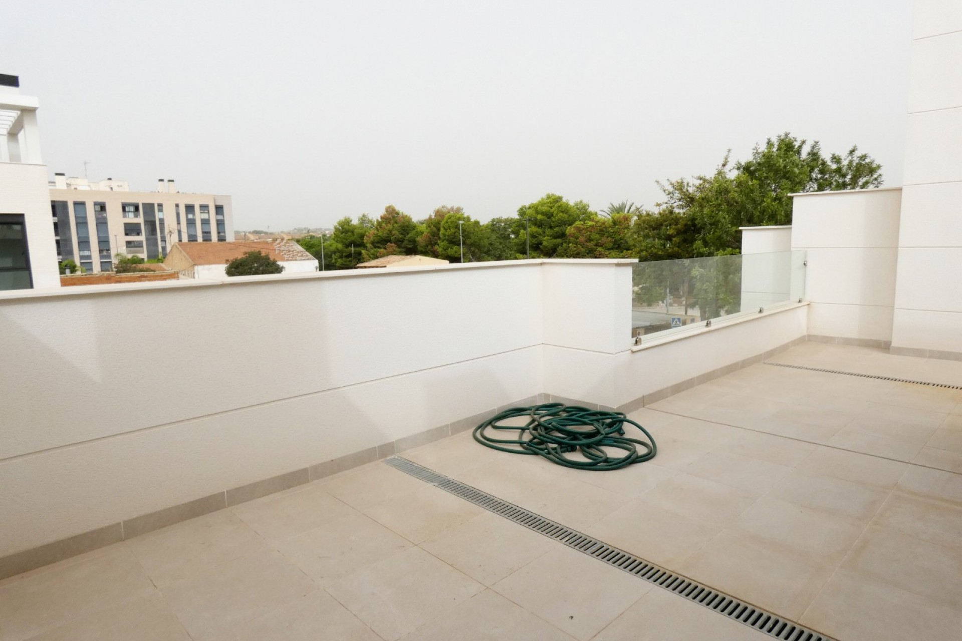 Resale - Townhouse -
San Juan de Alicante