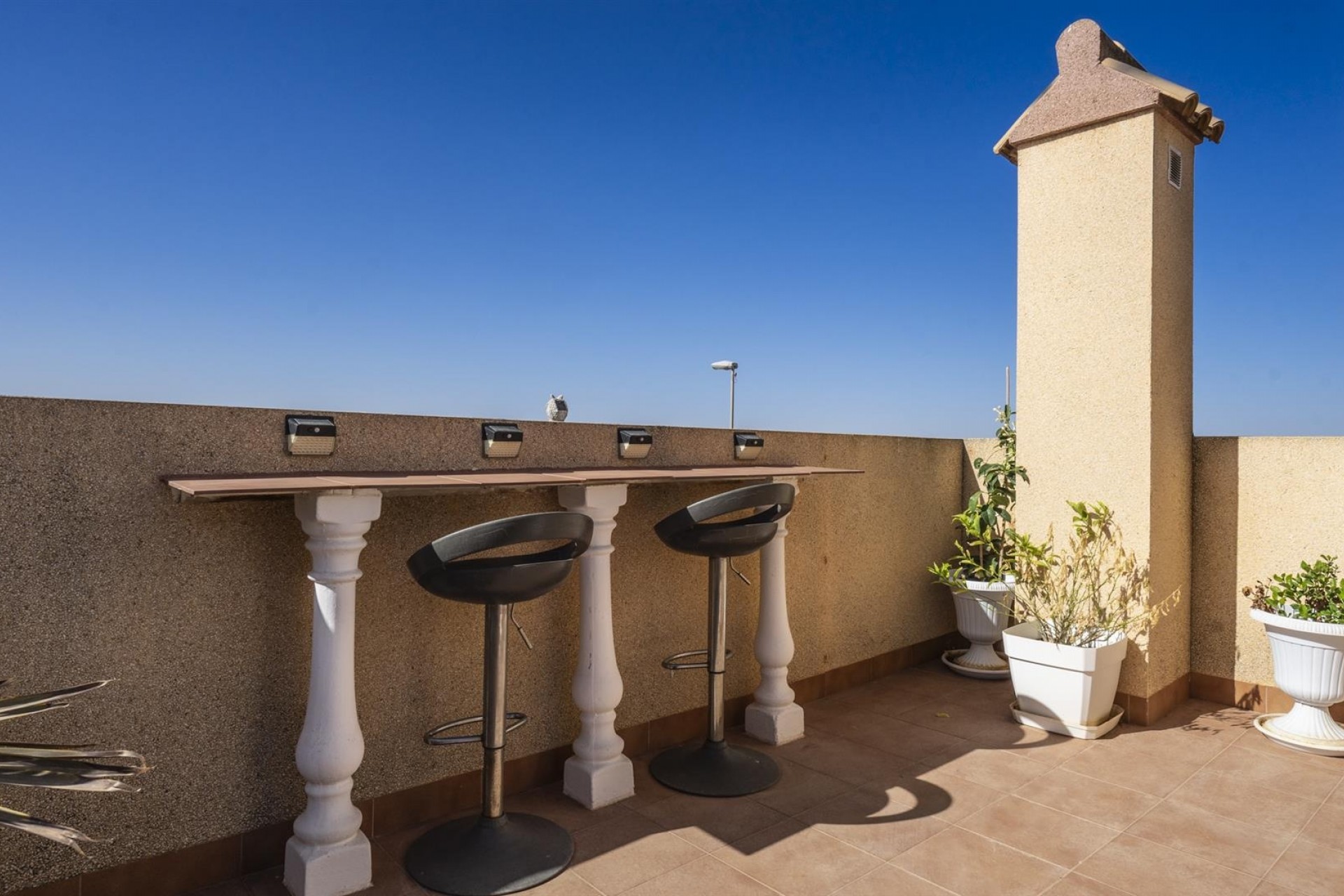 Resale - Townhouse -
Sierra Golf