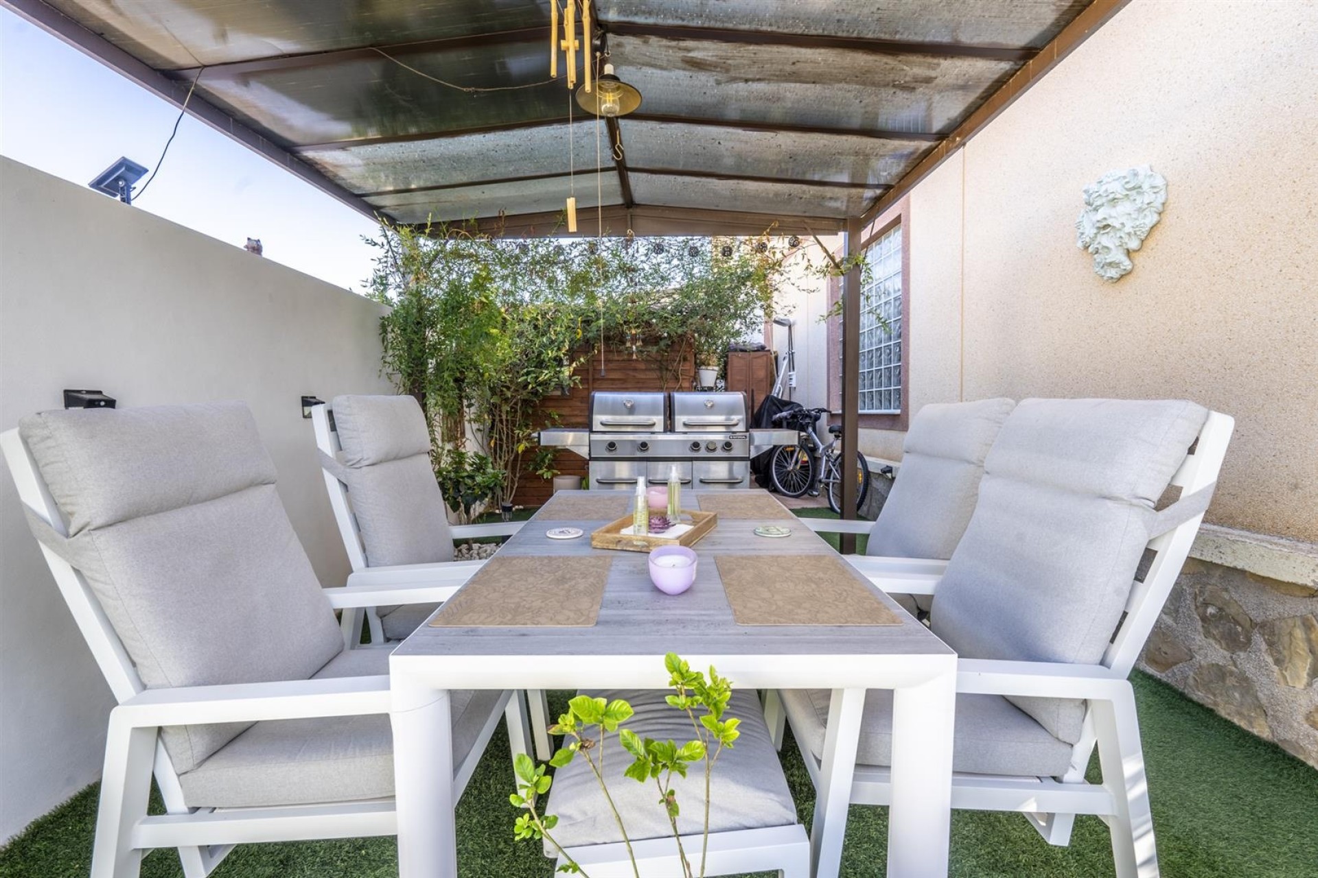 Resale - Townhouse -
Sierra Golf