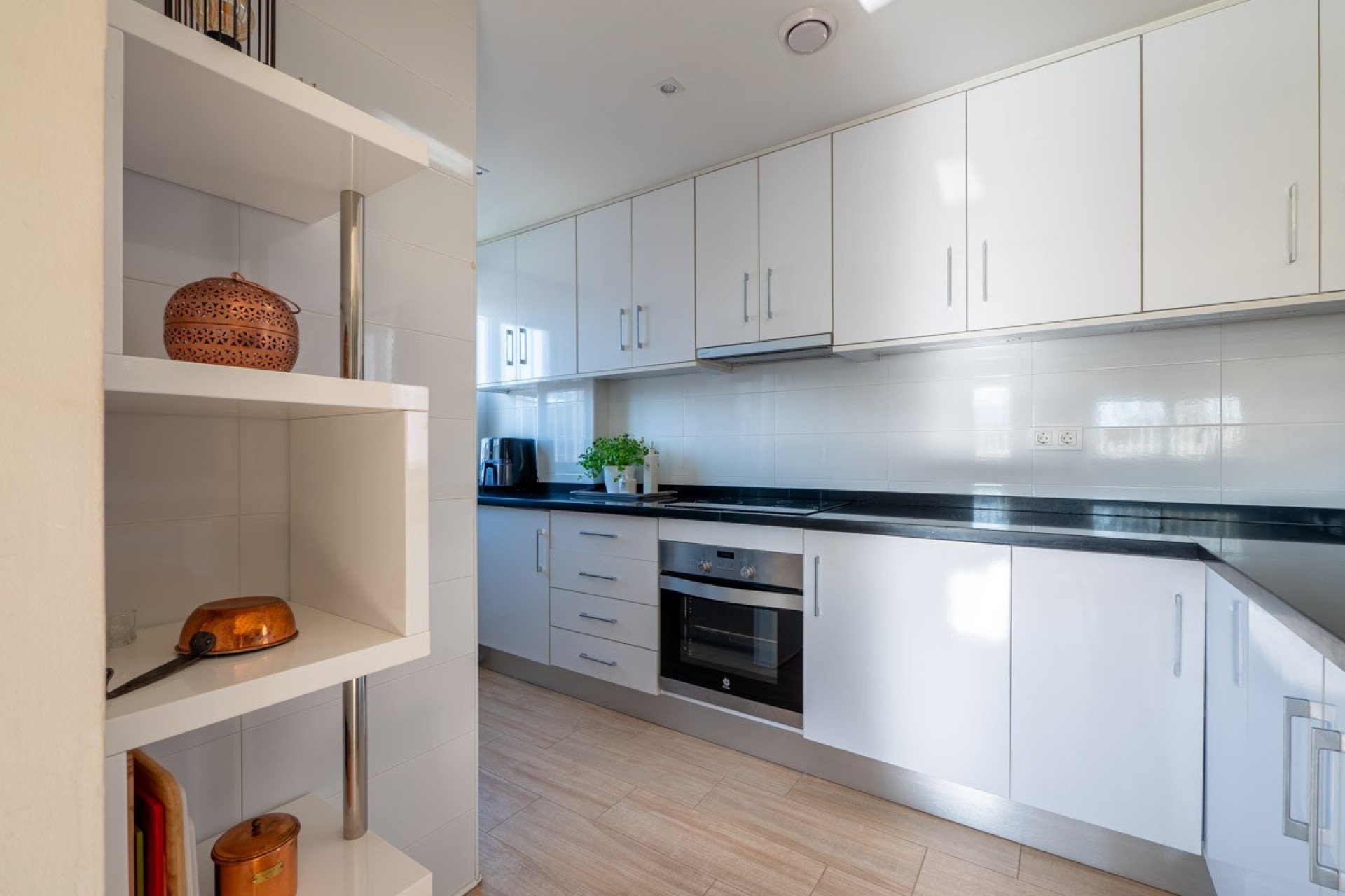 Resale - Townhouse -
Torrevieja - Nueva Torrevieja - Aguas Nuevas