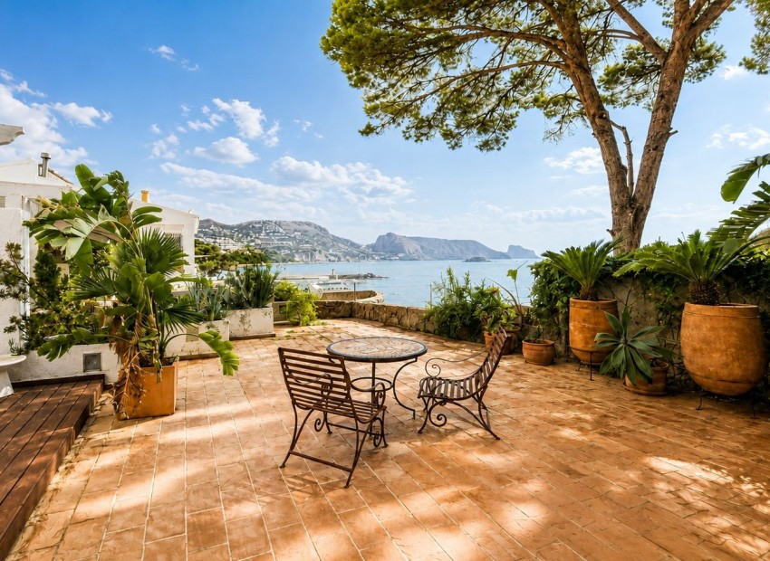 Resale - Triplex -
Altea - La Olla