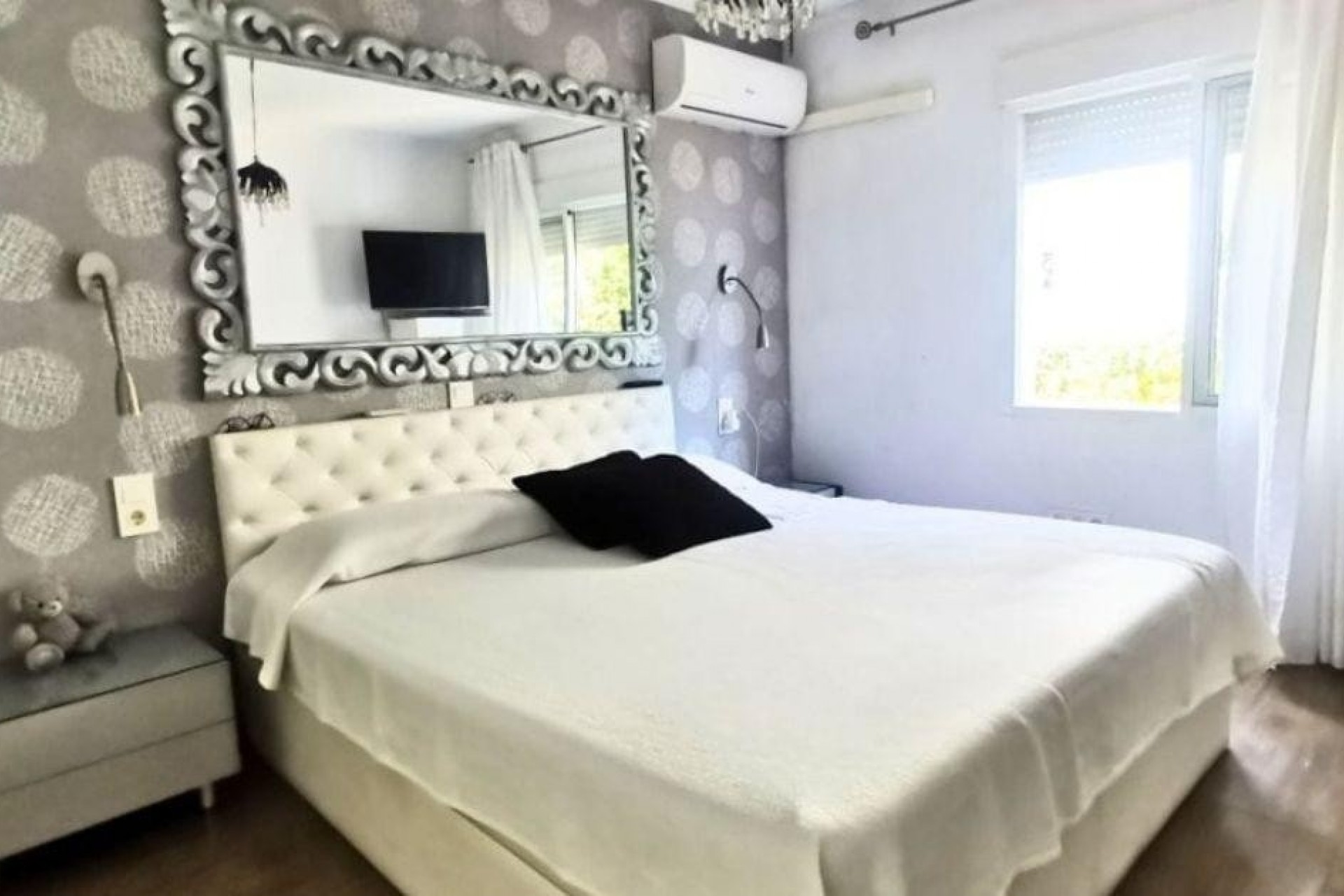 Resale - Villa -
Albir - Center