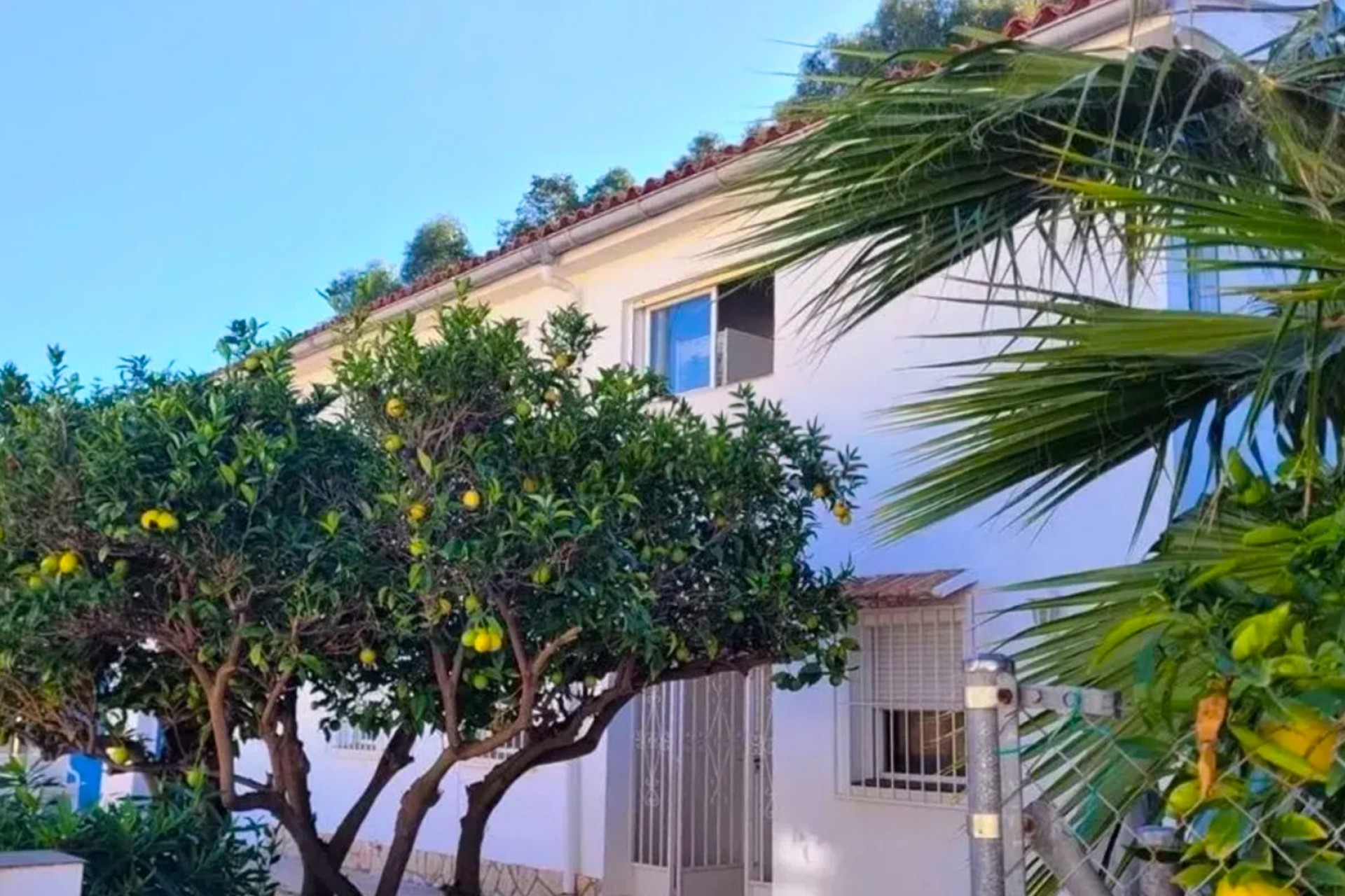 Resale - Villa -
Albir - Center