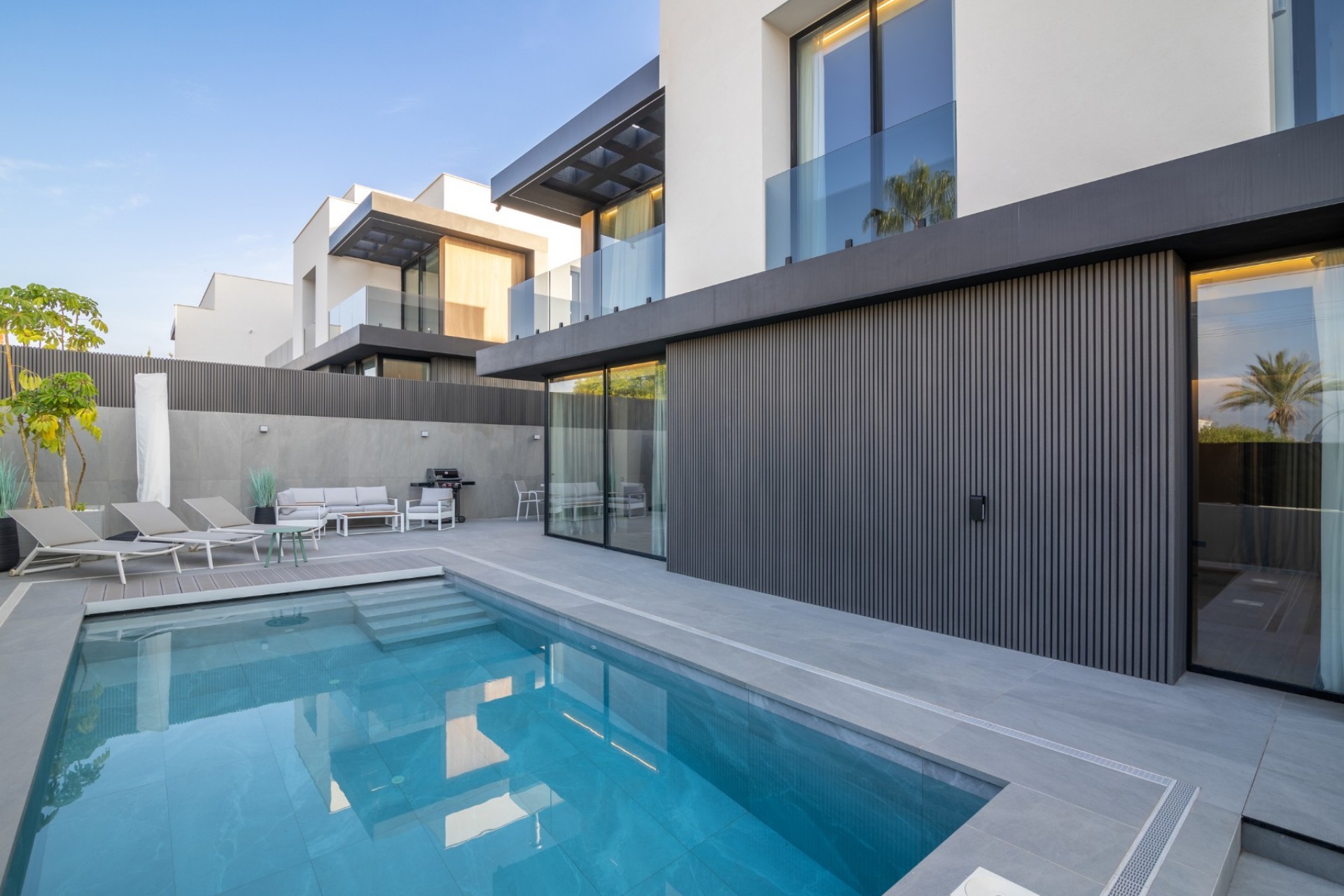 Resale - Villa -
Albir - Centre