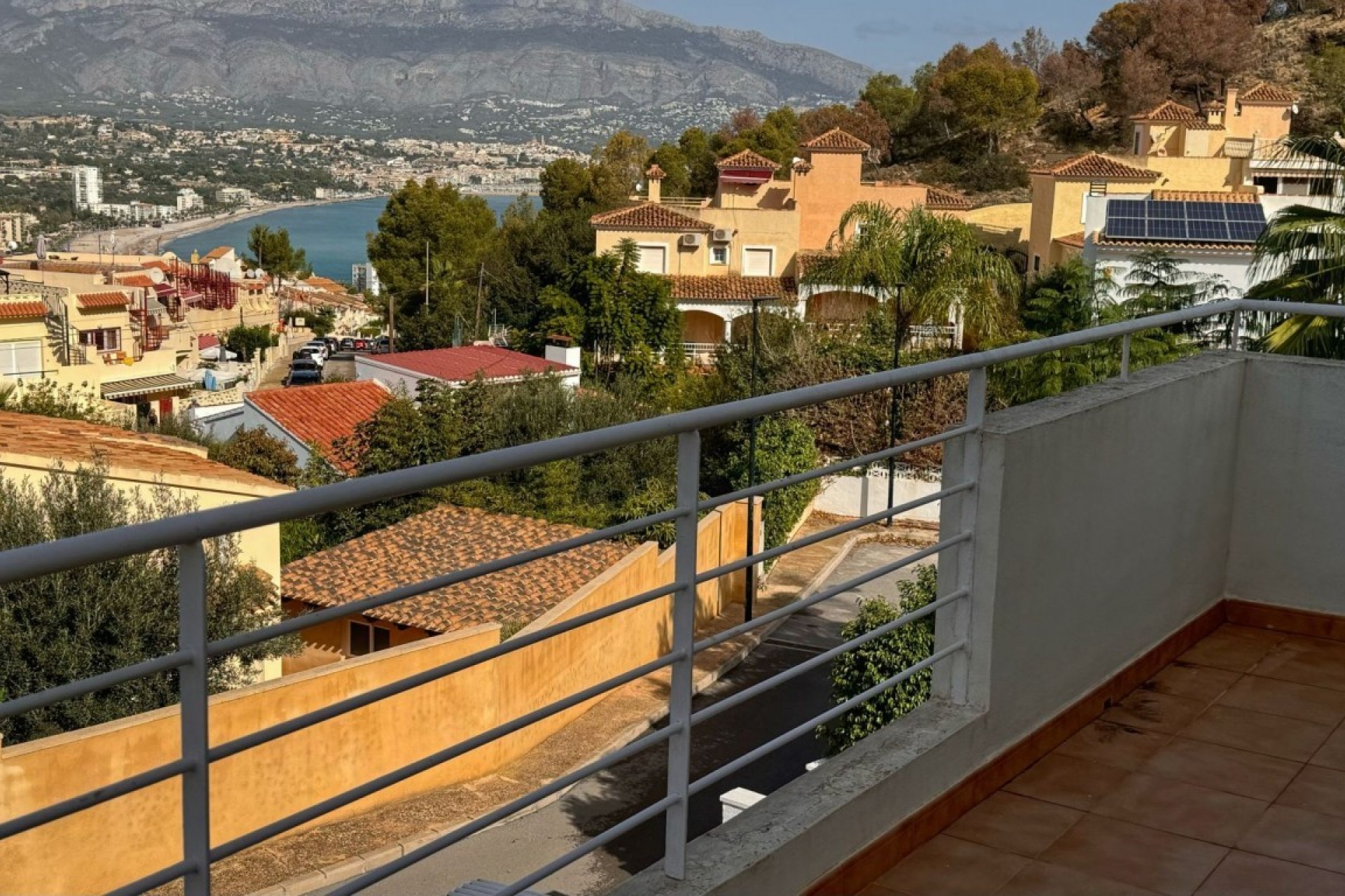 Resale - Villa -
Albir