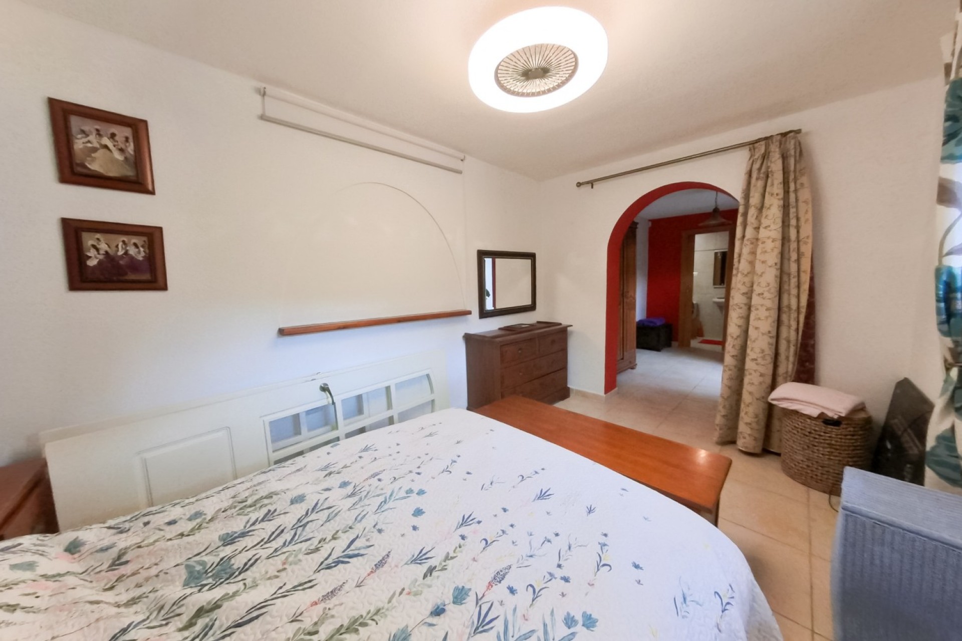 Resale - Villa -
Albir