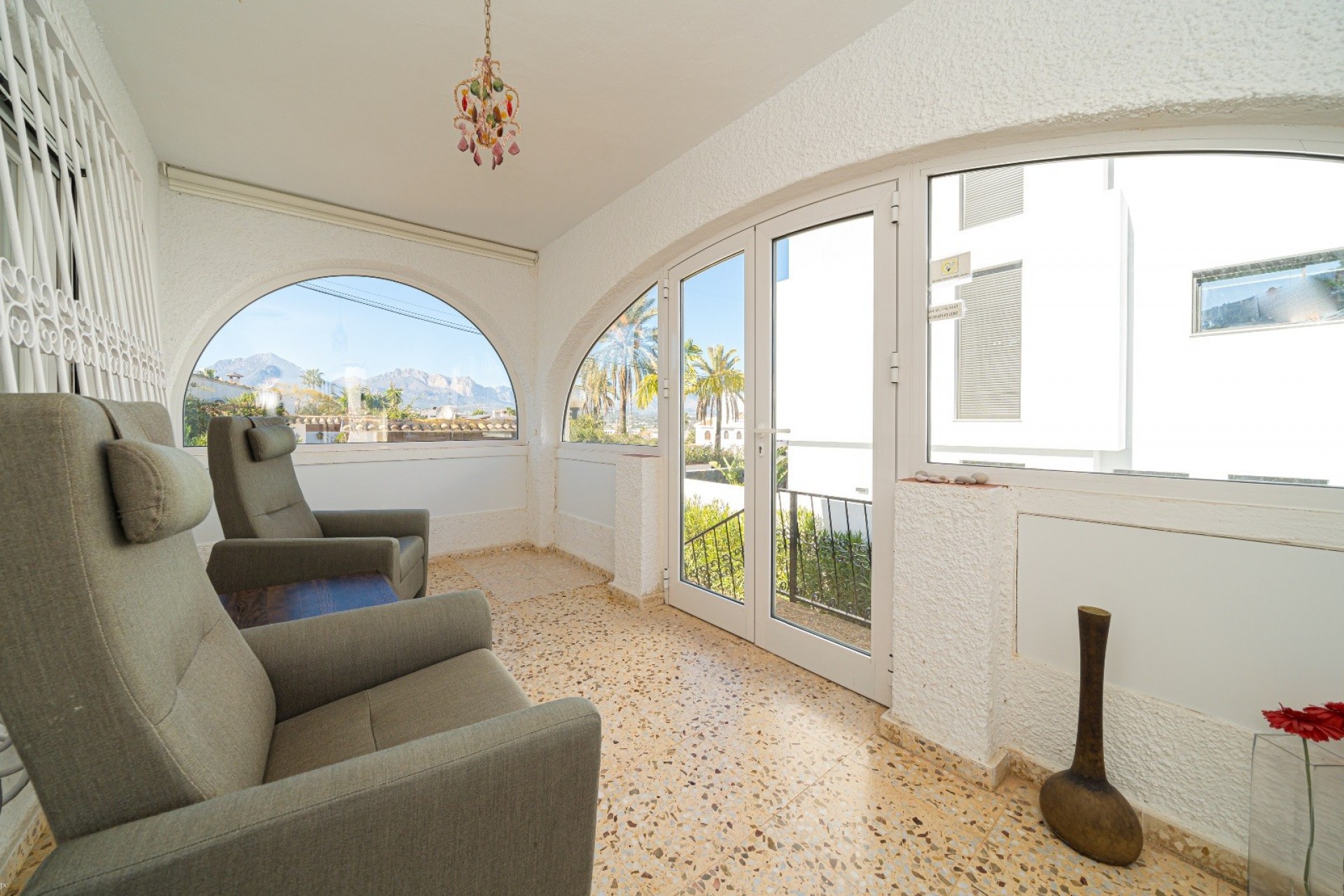 Resale - Villa -
Albir