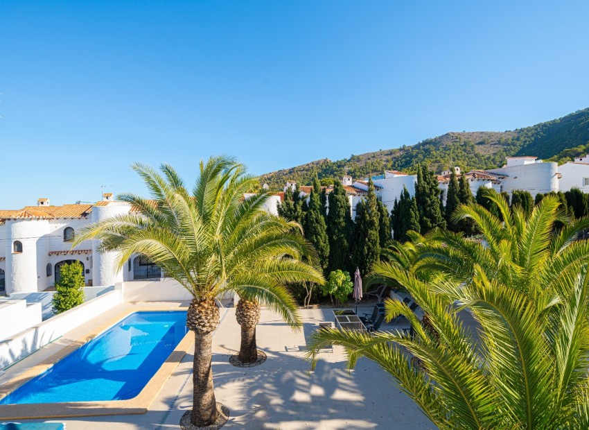 Resale - Villa -
Albir