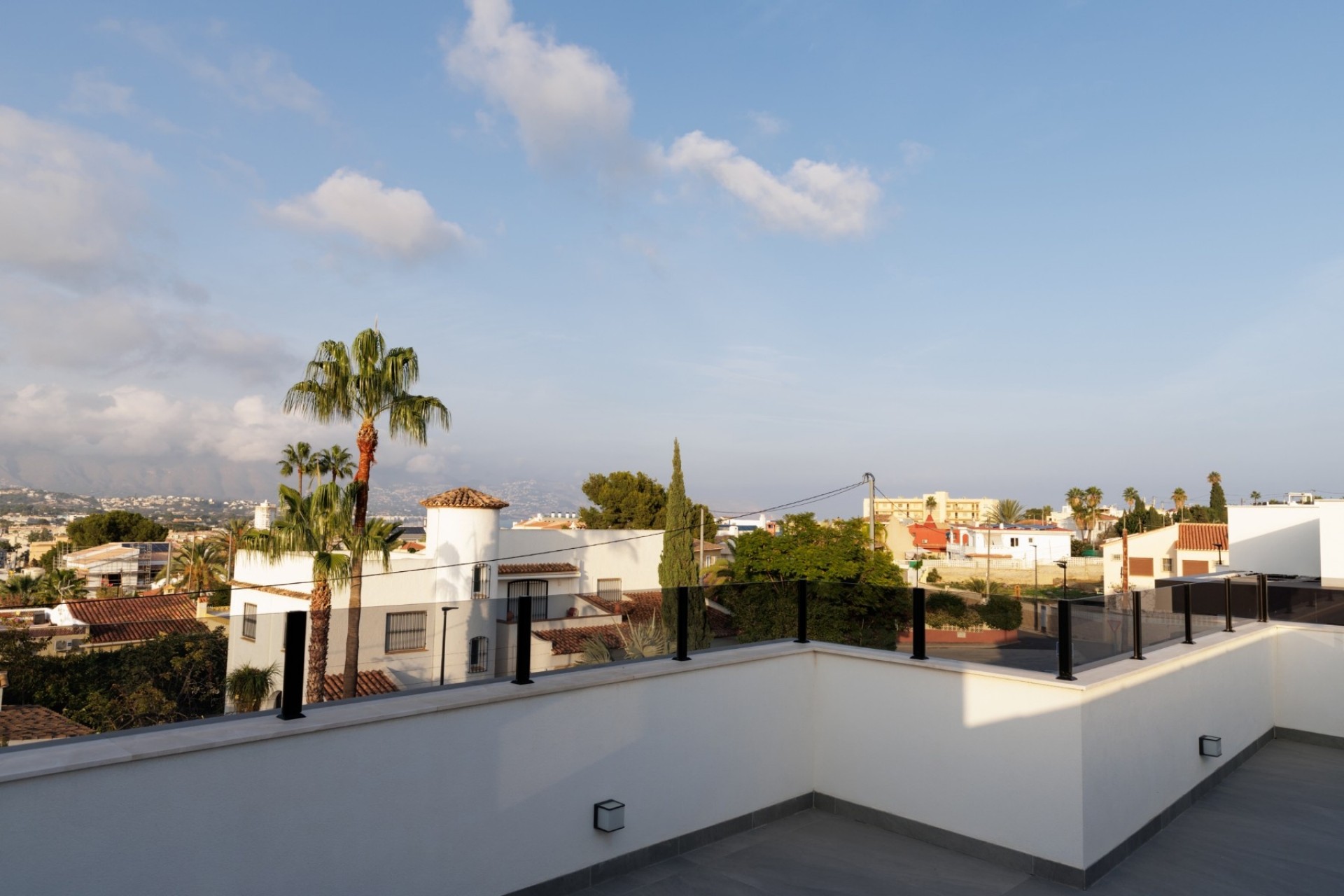Resale - Villa -
Albir