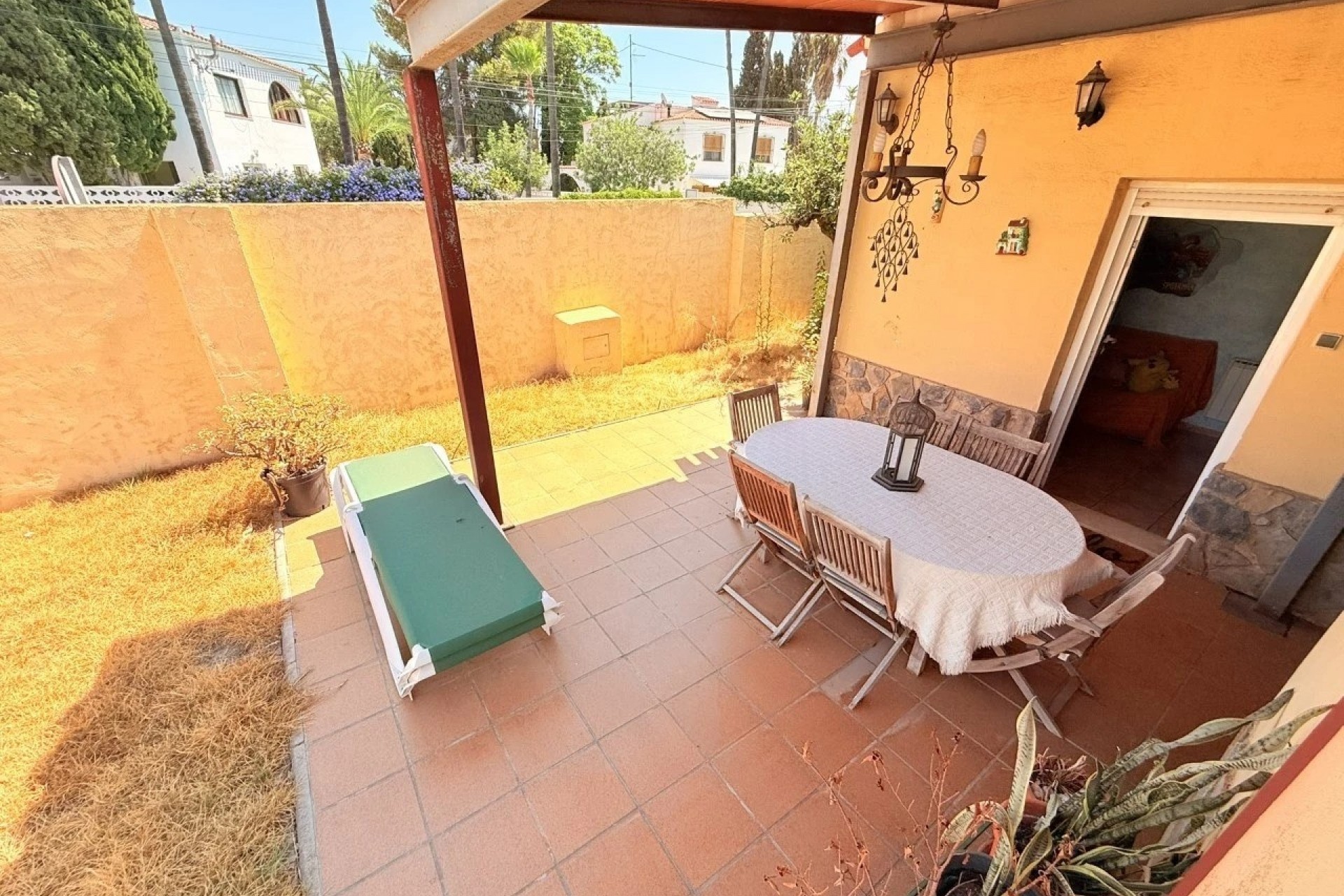 Resale - Villa -
Albir