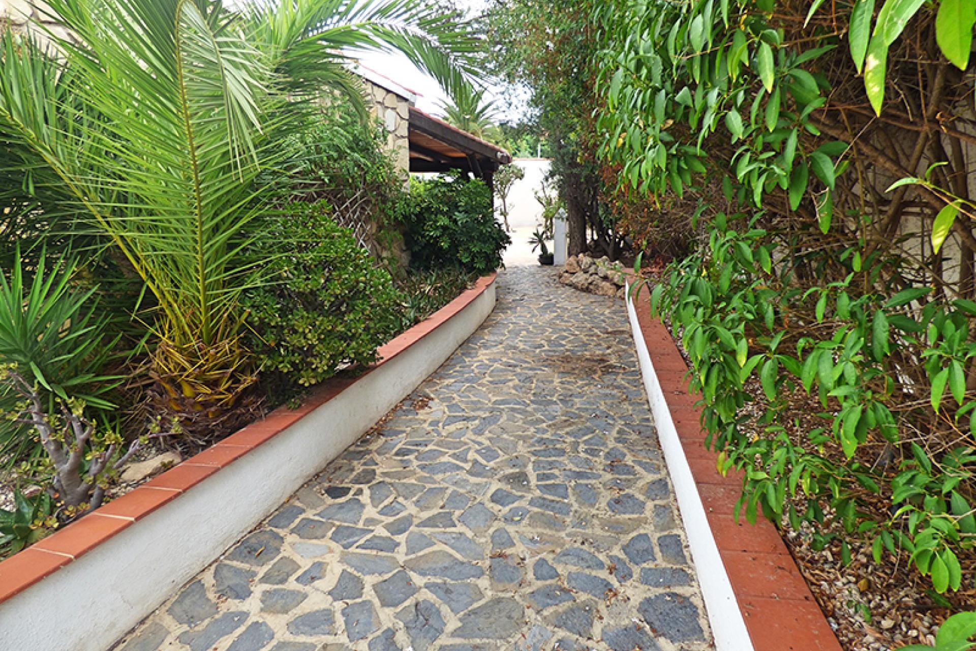 Resale - Villa -
Albir