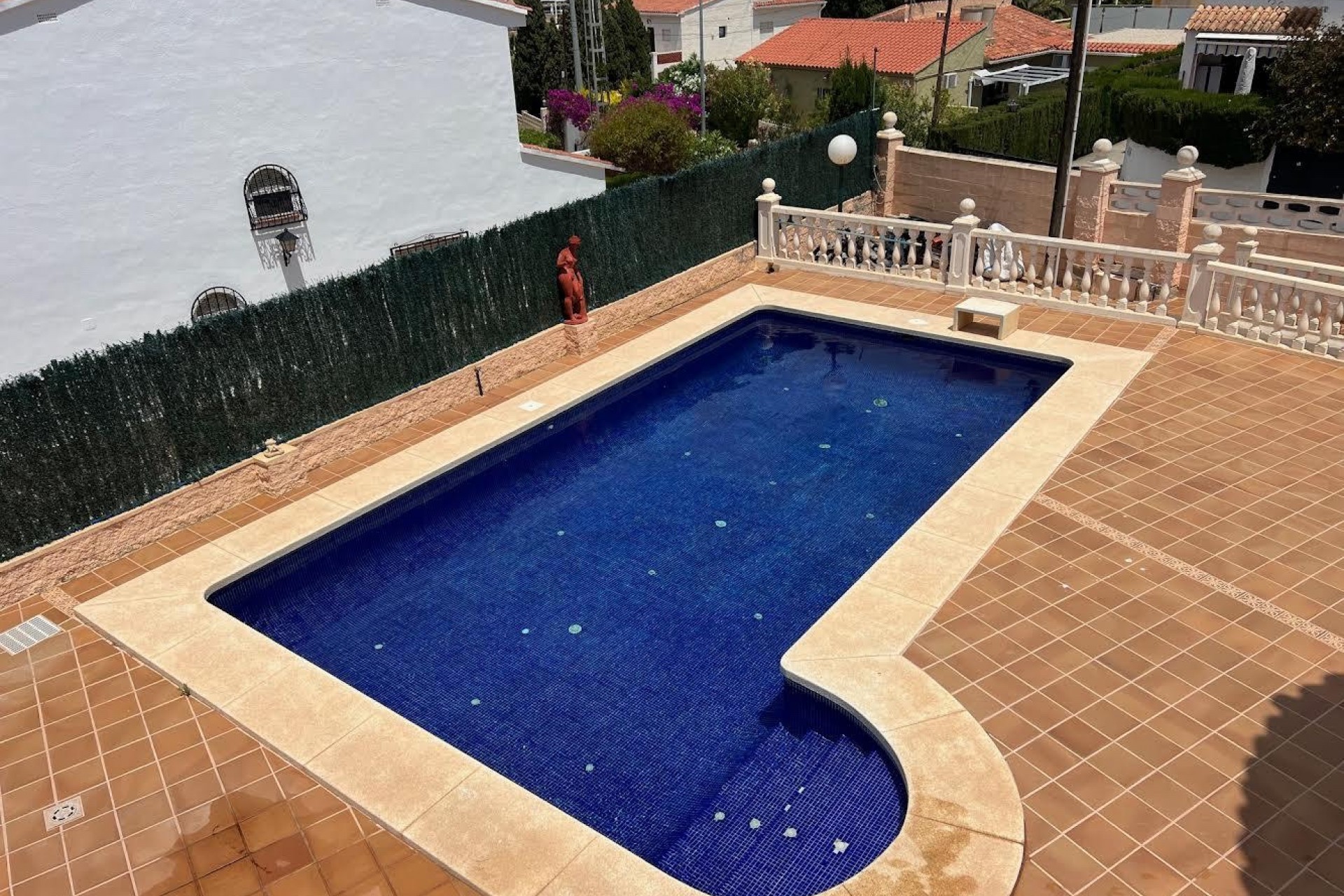 Resale - Villa -
Albir
