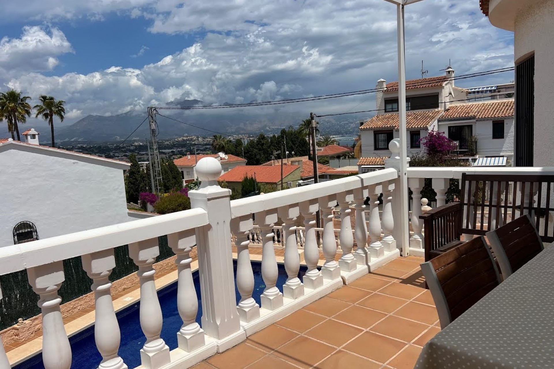 Resale - Villa -
Albir