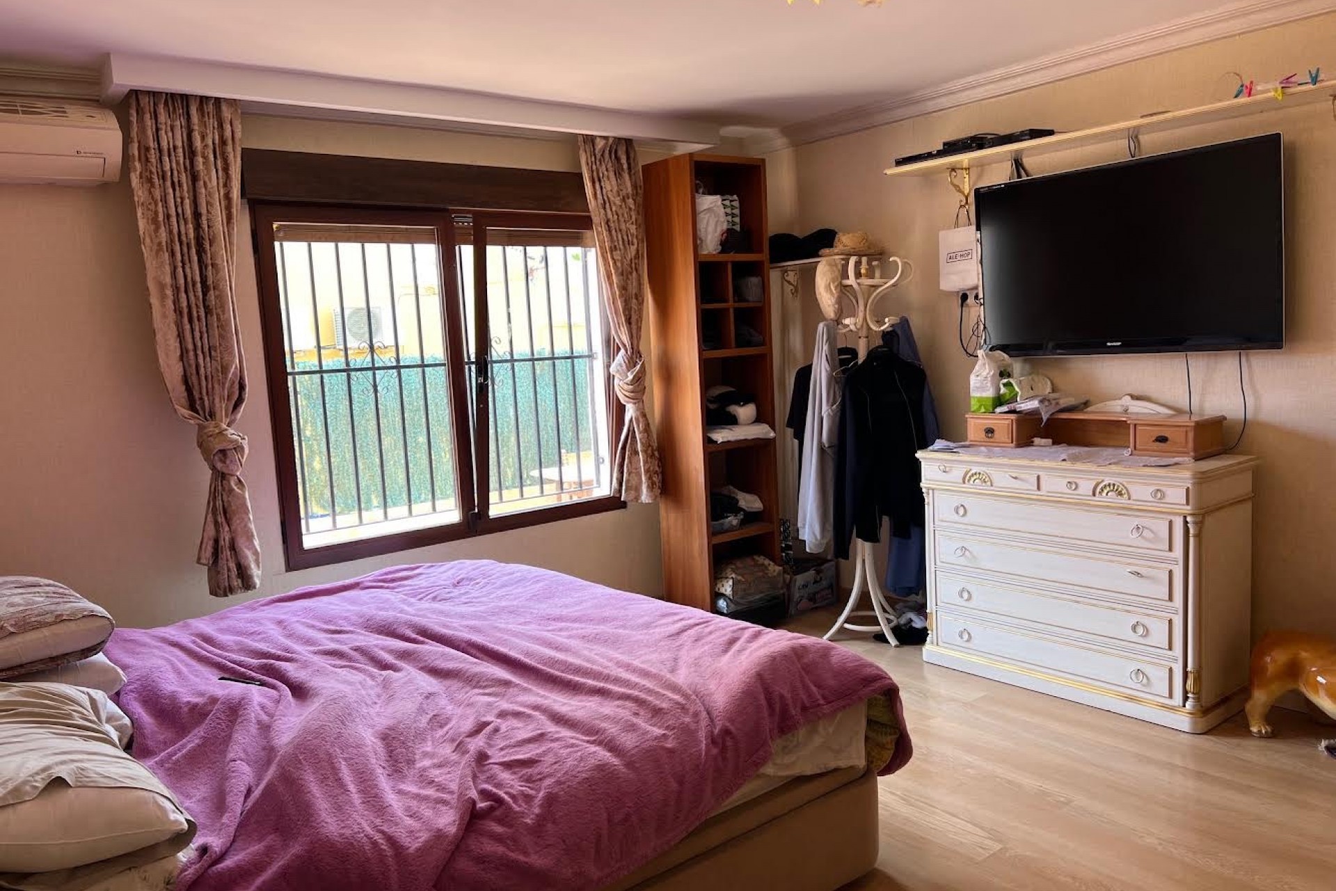 Resale - Villa -
Albir