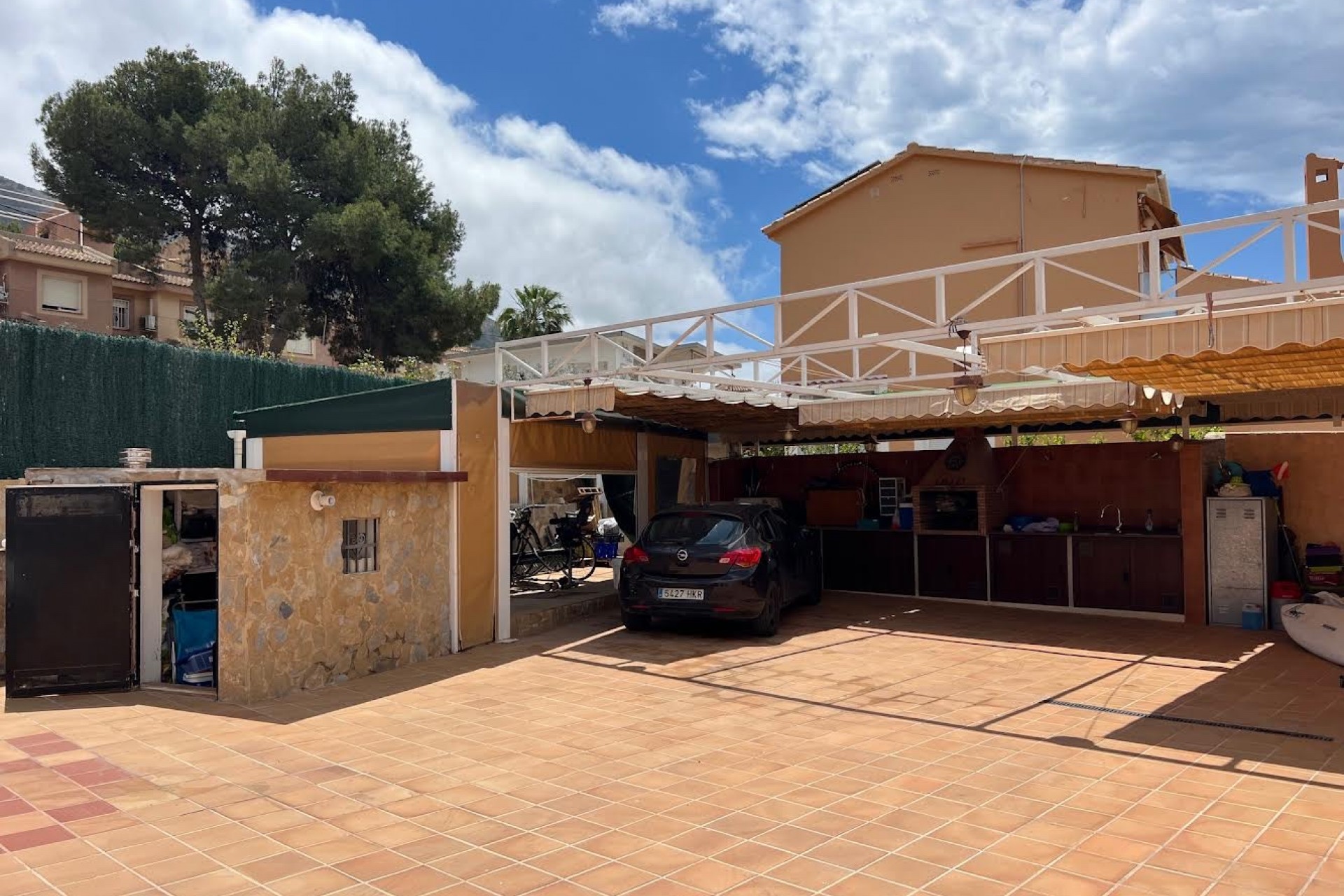Resale - Villa -
Albir