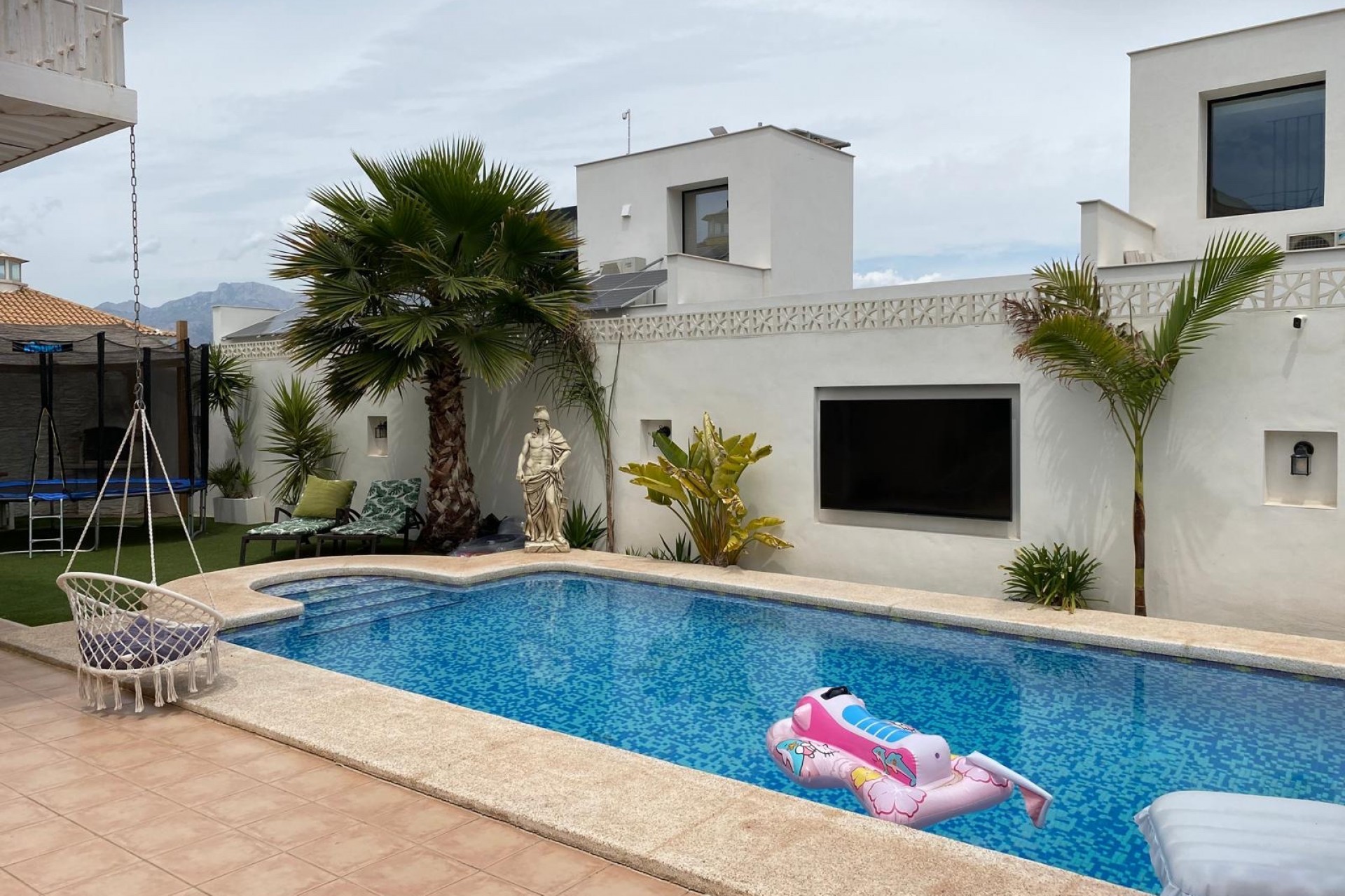 Resale - Villa -
Albir