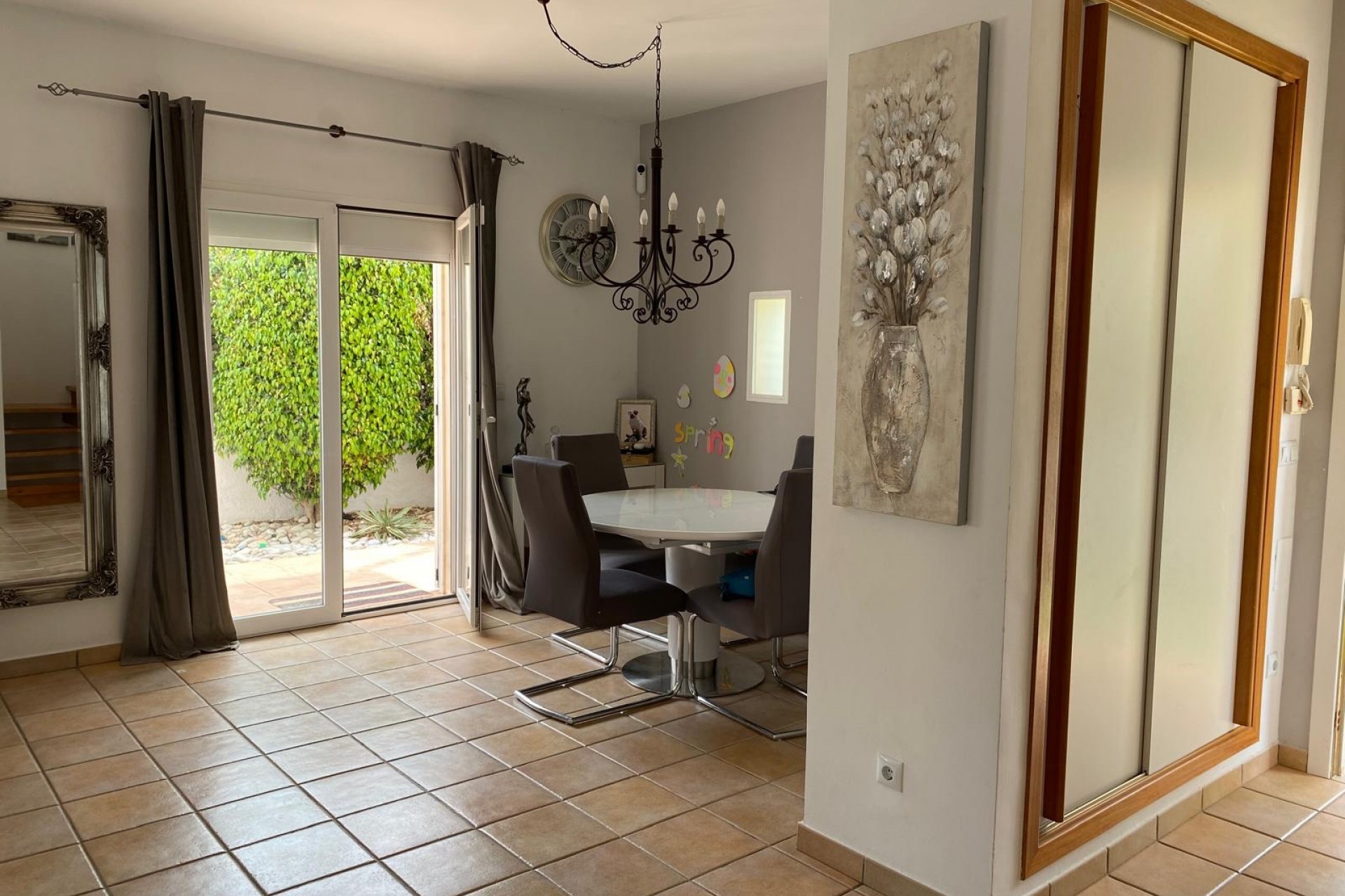 Resale - Villa -
Albir