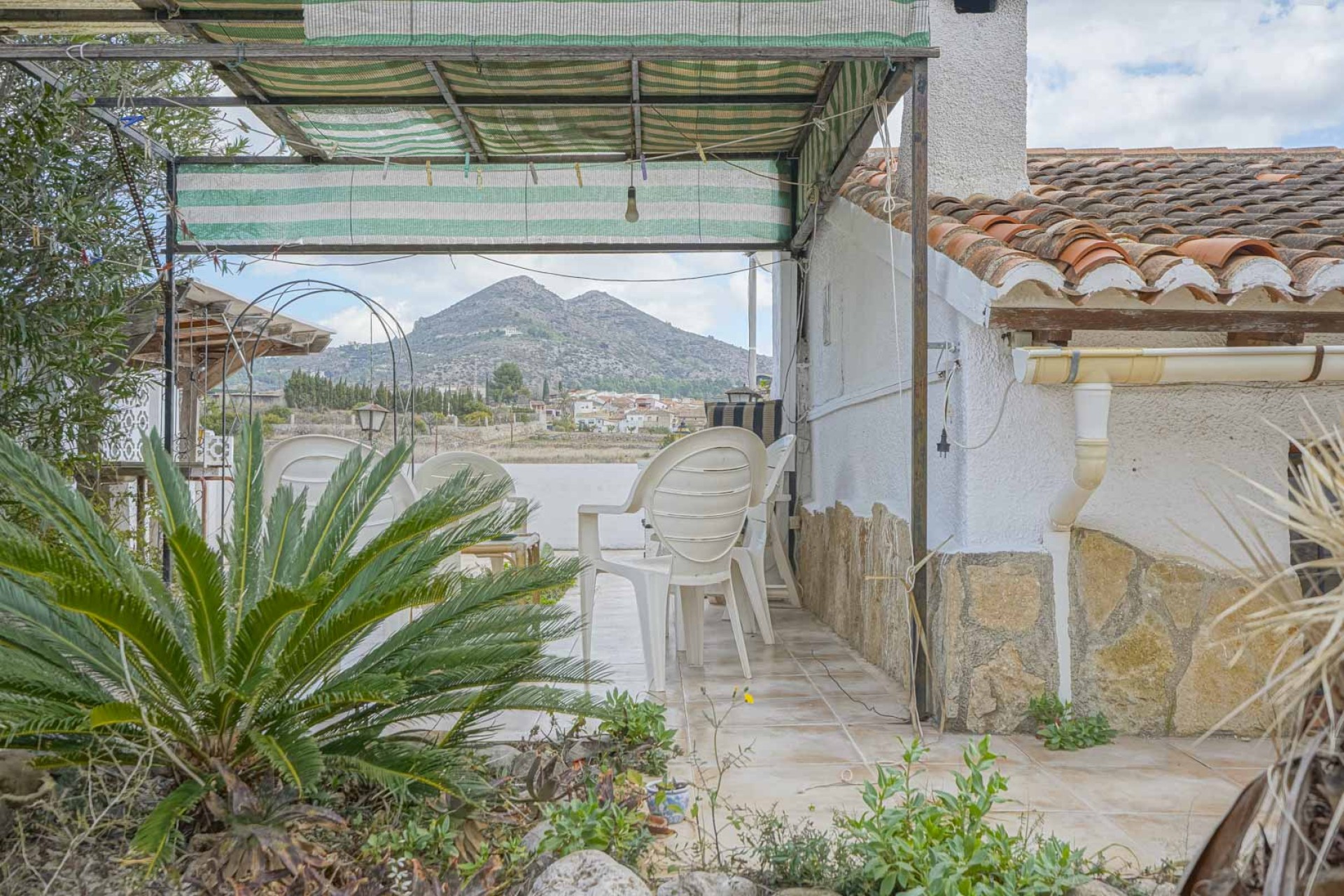 Resale - Villa -
Alcalalí - Vereda Park