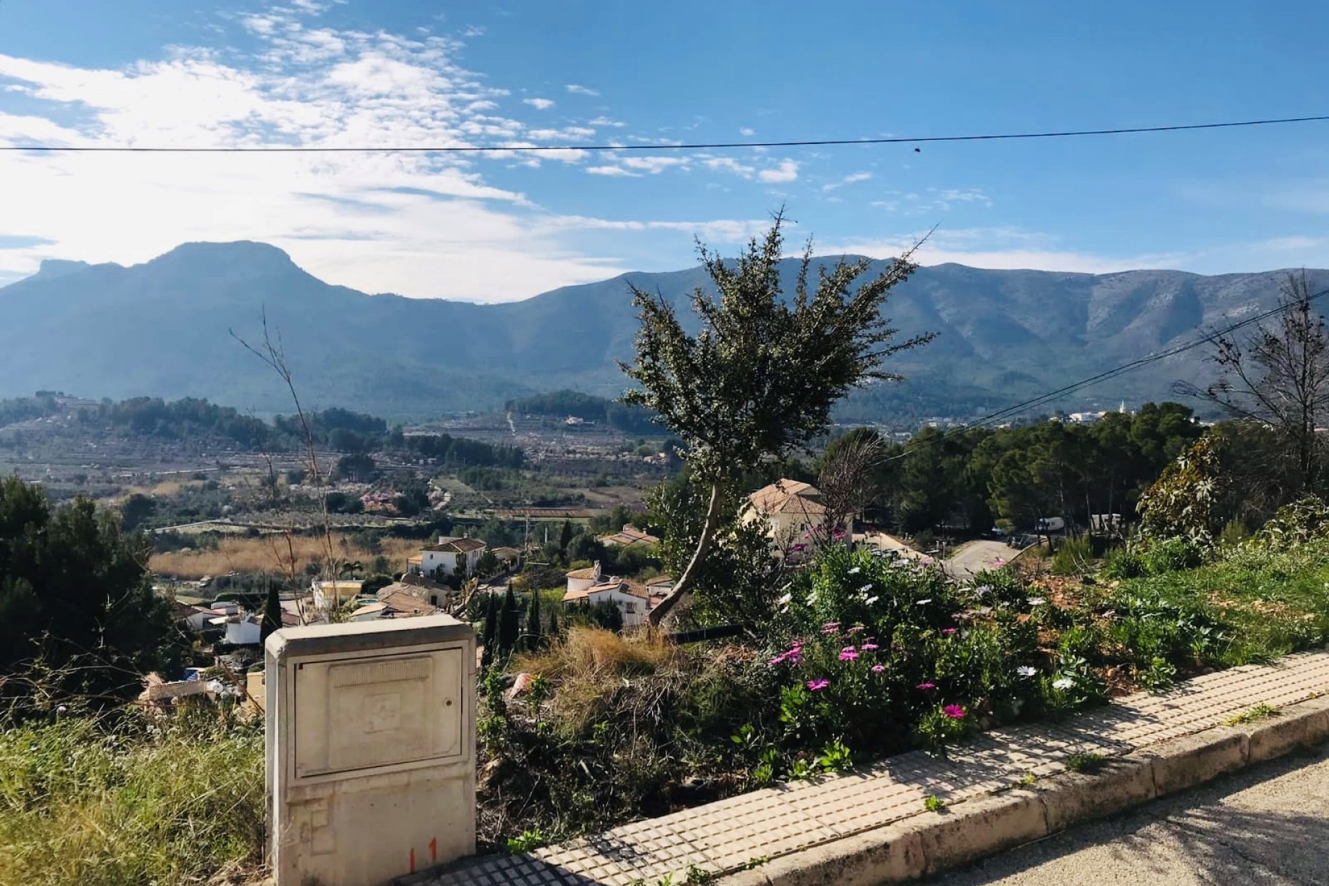 Resale - Villa -
Alcalalí