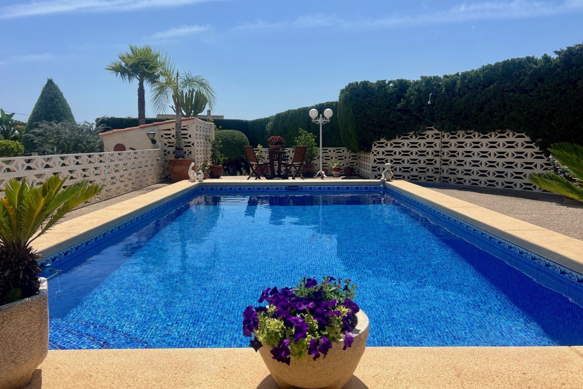 Resale - Villa -
Alfas del Pí