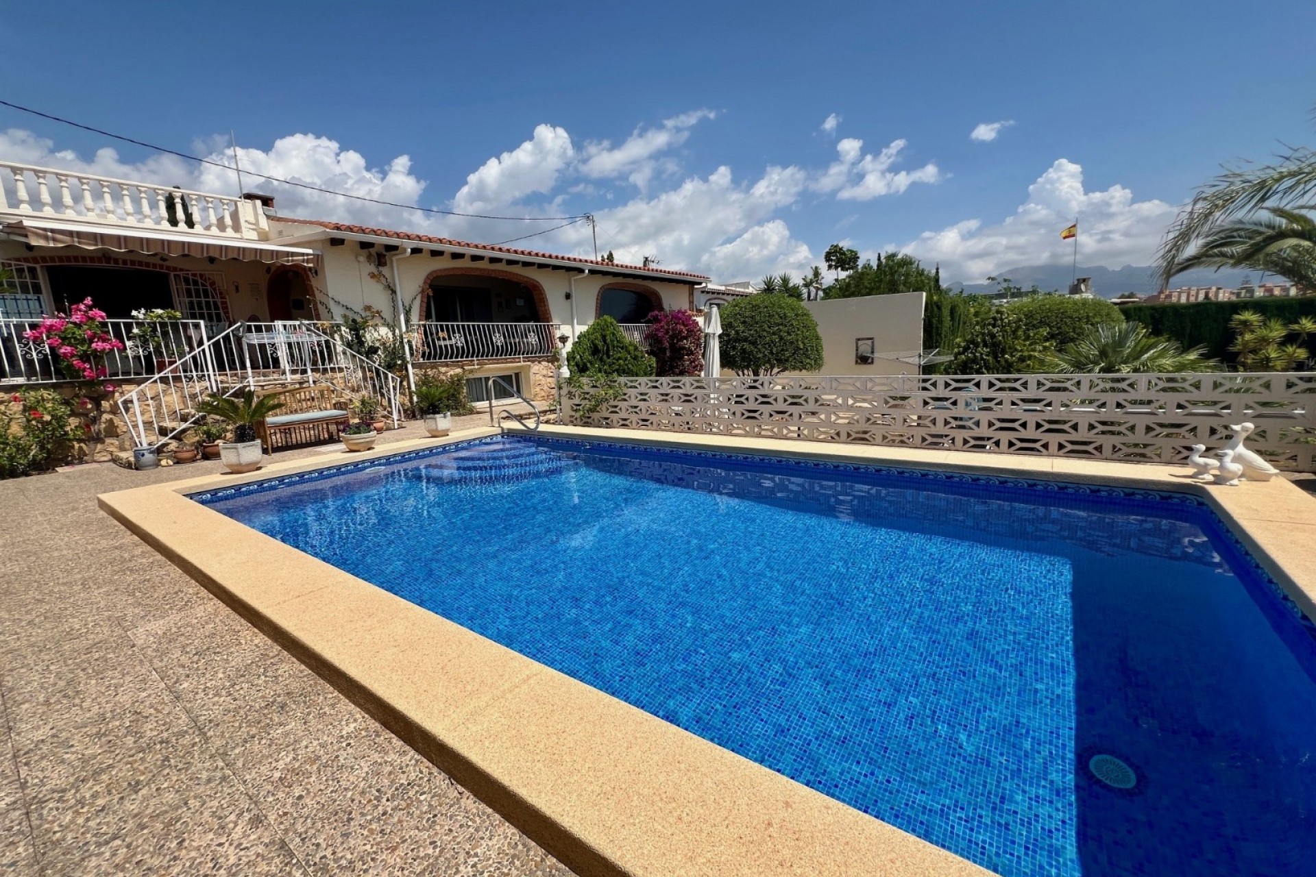 Resale - Villa -
Alfas del Pí