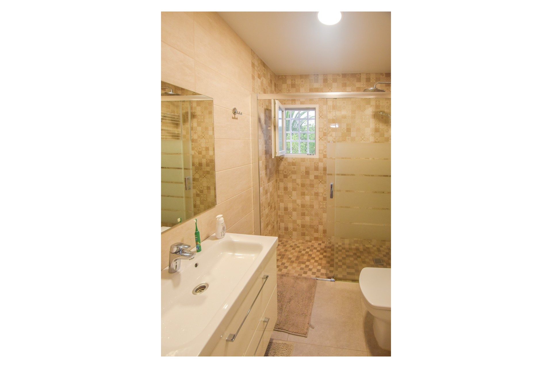 Resale - Villa -
Alfas del Pí