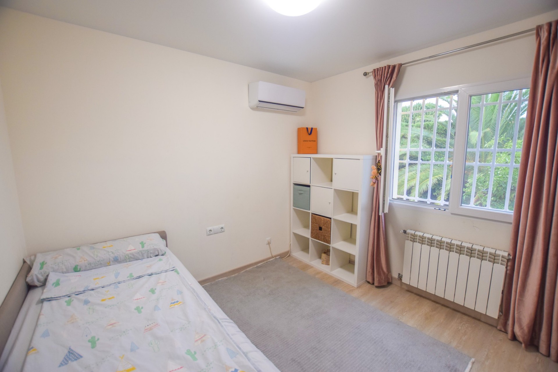 Resale - Villa -
Alfas del Pí