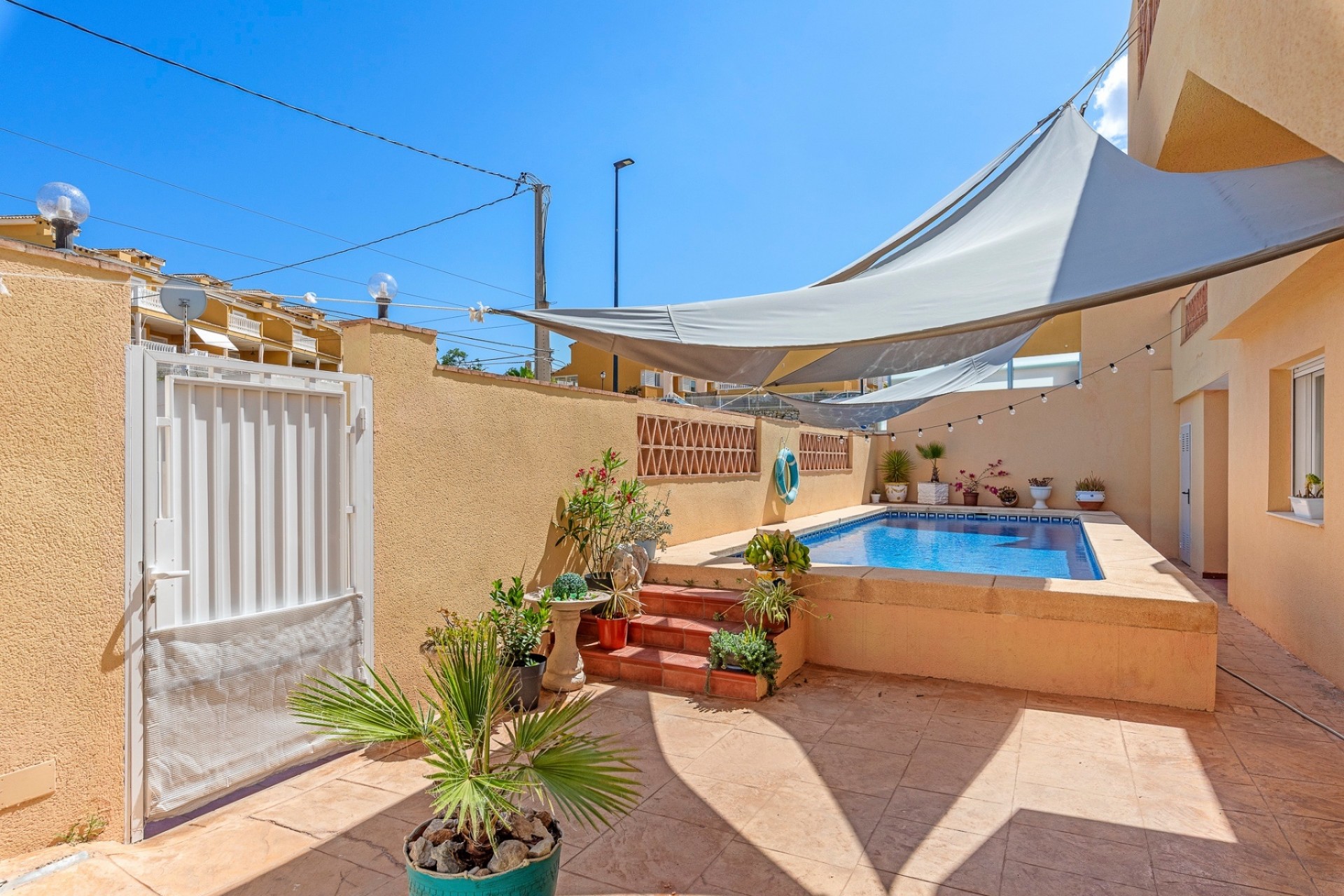 Resale - Villa -
Alfas del Pí